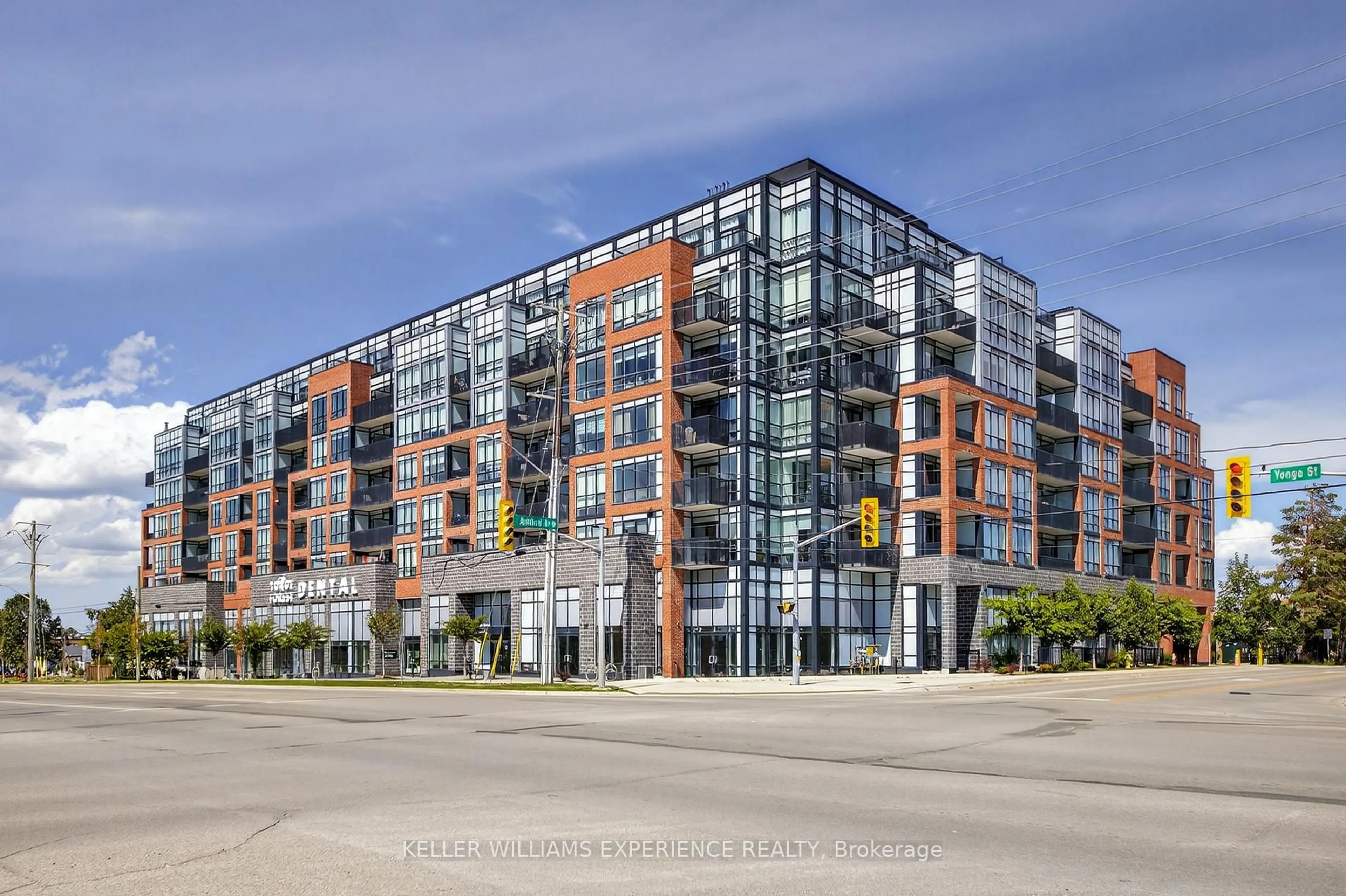 Unknown for 681 Yonge St #328, Barrie Ontario L4N 4E8