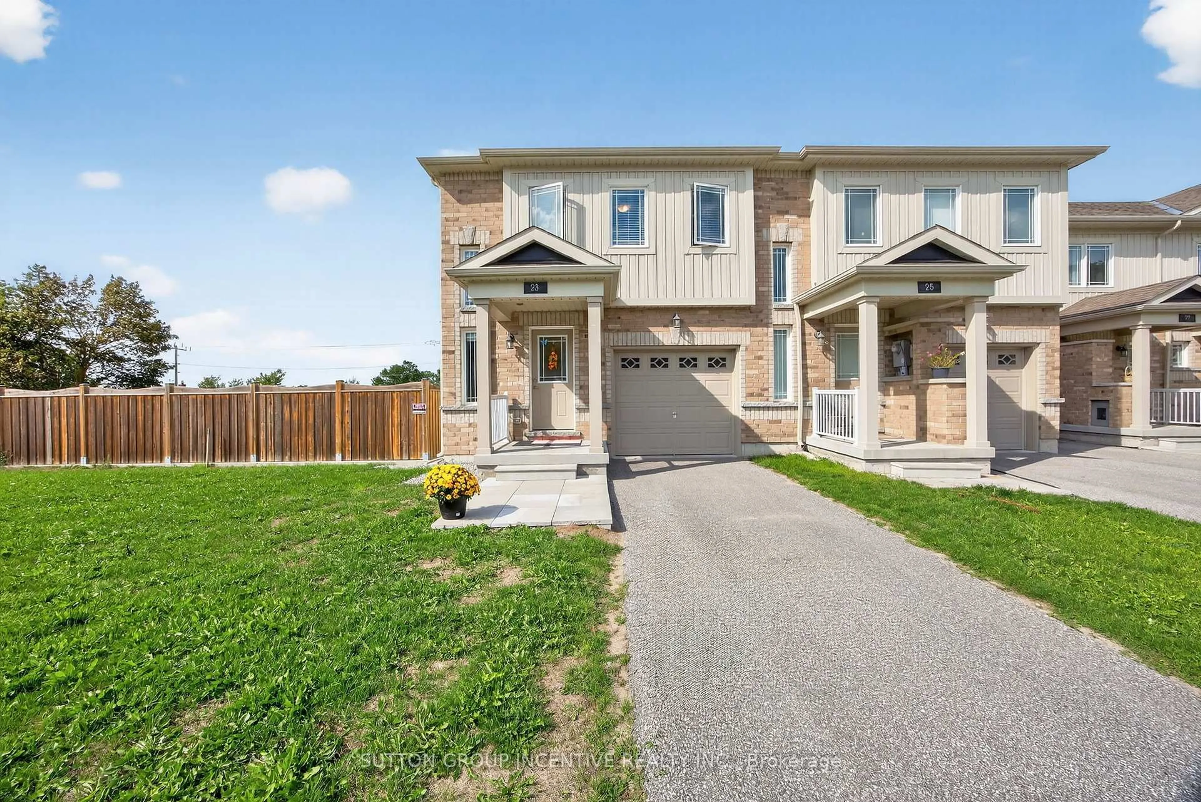 A pic from outside/outdoor area/front of a property/back of a property/a pic from drone, street for 23 Frank's Way, Barrie Ontario L4N 3J1