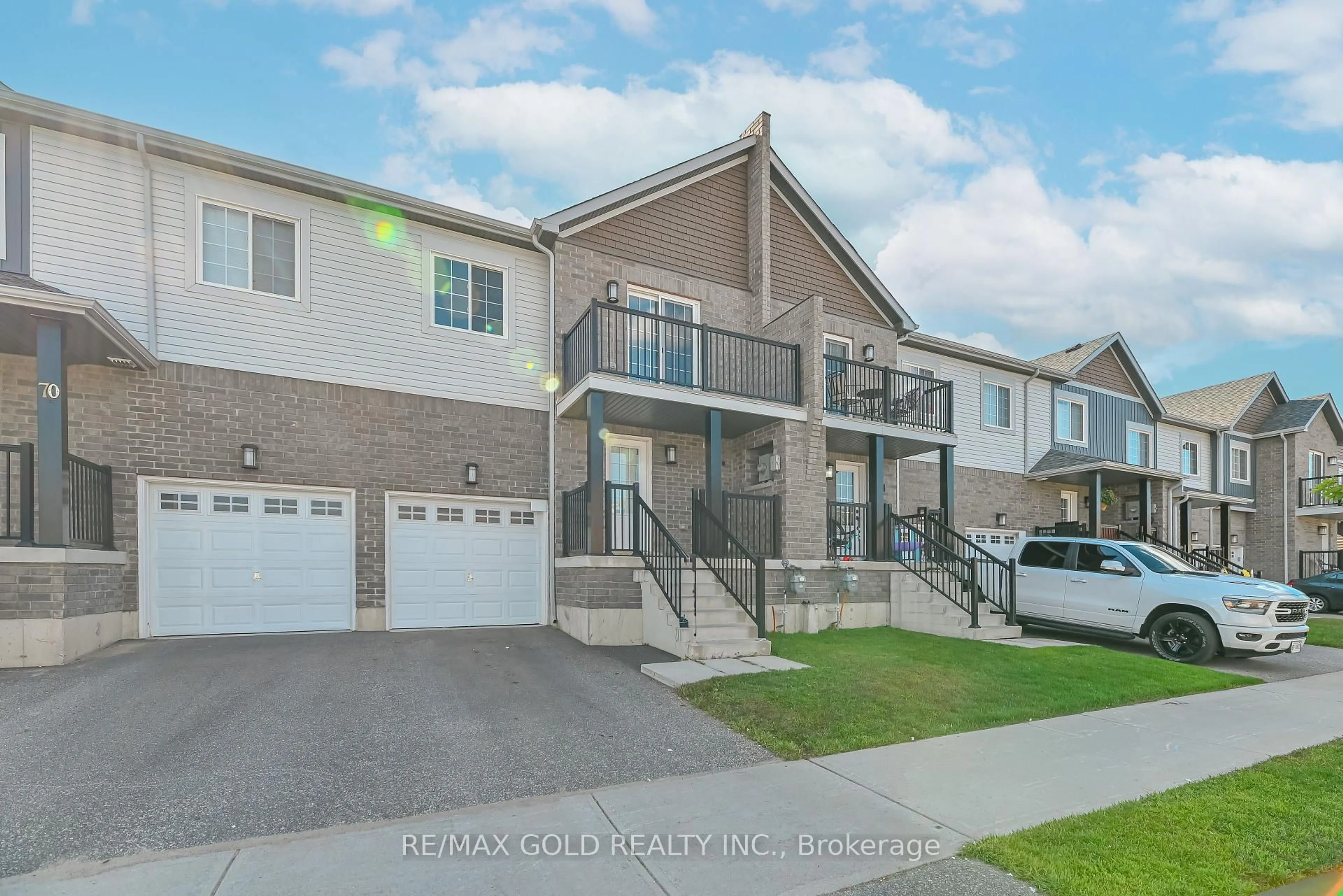 Unknown for 72 Brown Bear St, Barrie Ontario L9J 0H8