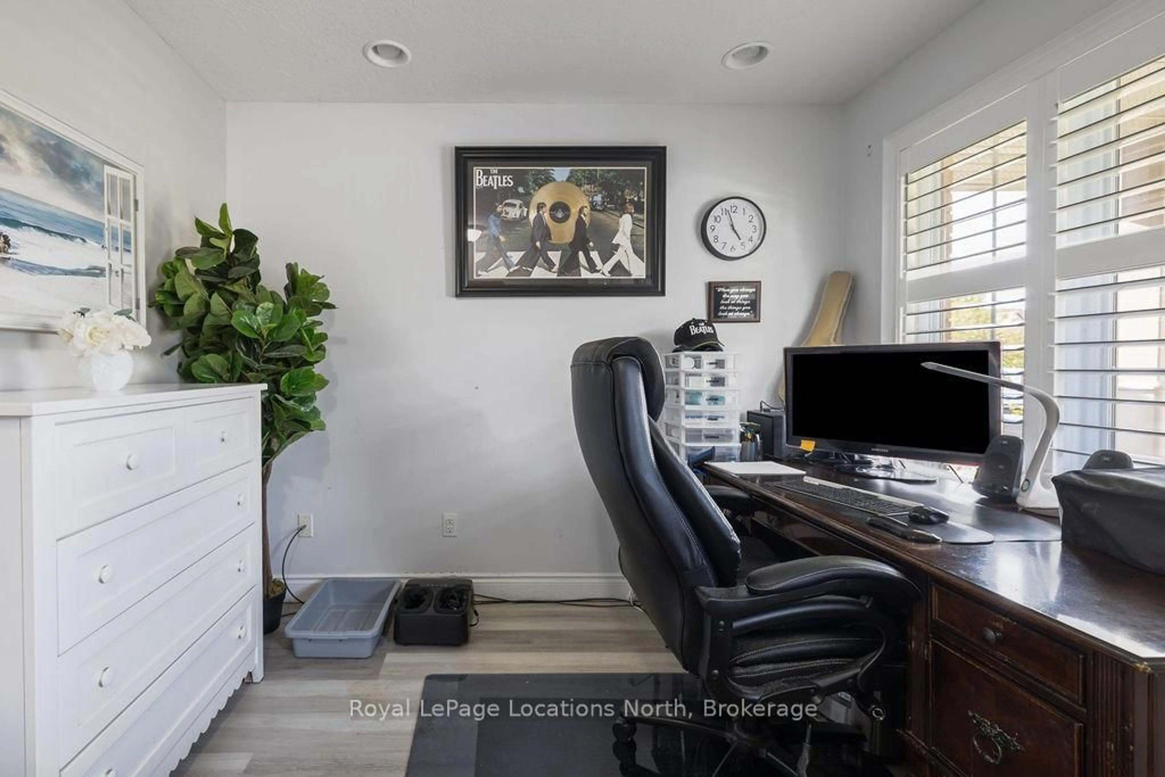 A pic of a room for 115 Chamberlain Cres, Collingwood Ontario L9Y 0E6