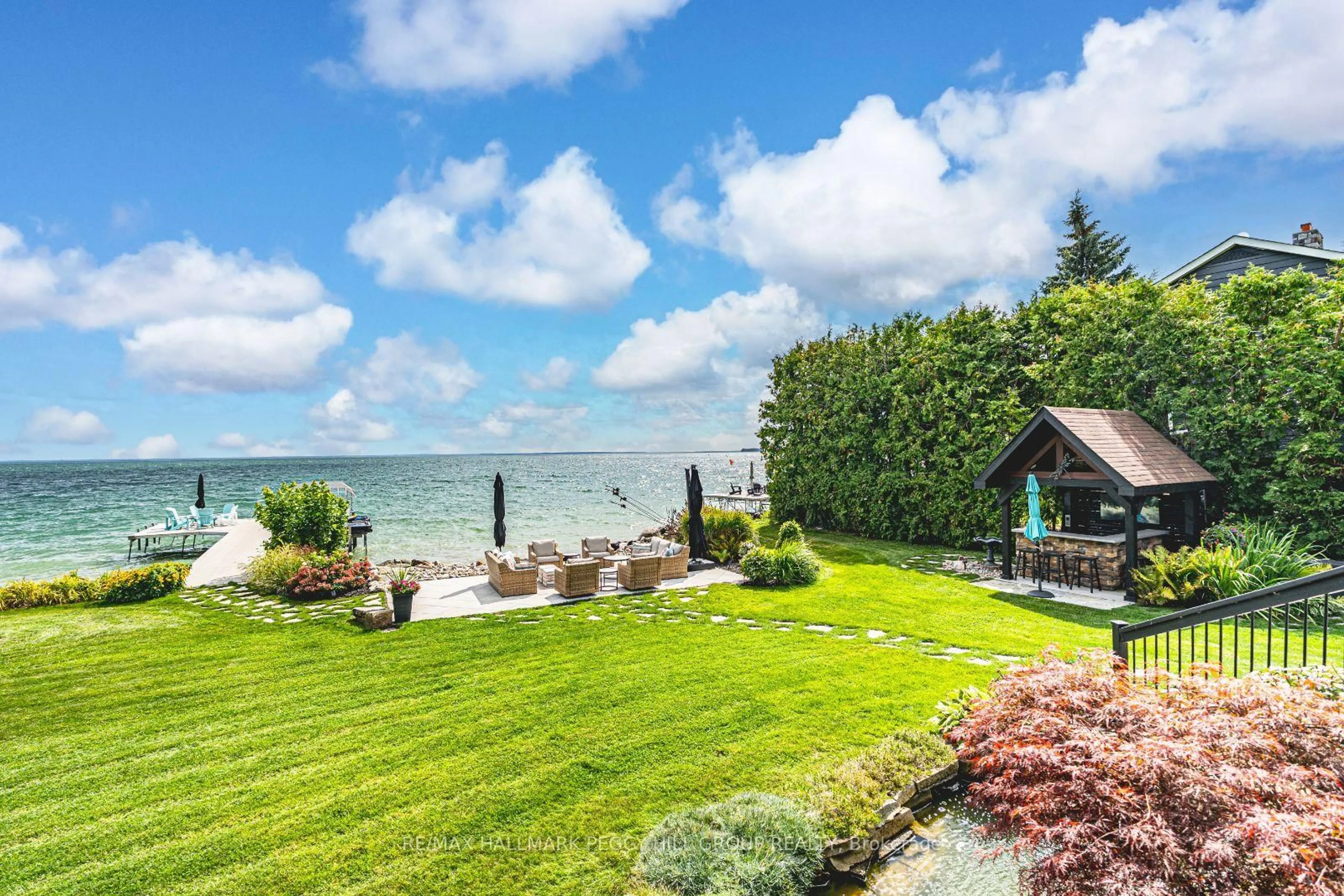 A pic from outside/outdoor area/front of a property/back of a property/a pic from drone, water/lake/river/ocean view for 2 Sunnyside Ave, Oro-Medonte Ontario L0L 2E0
