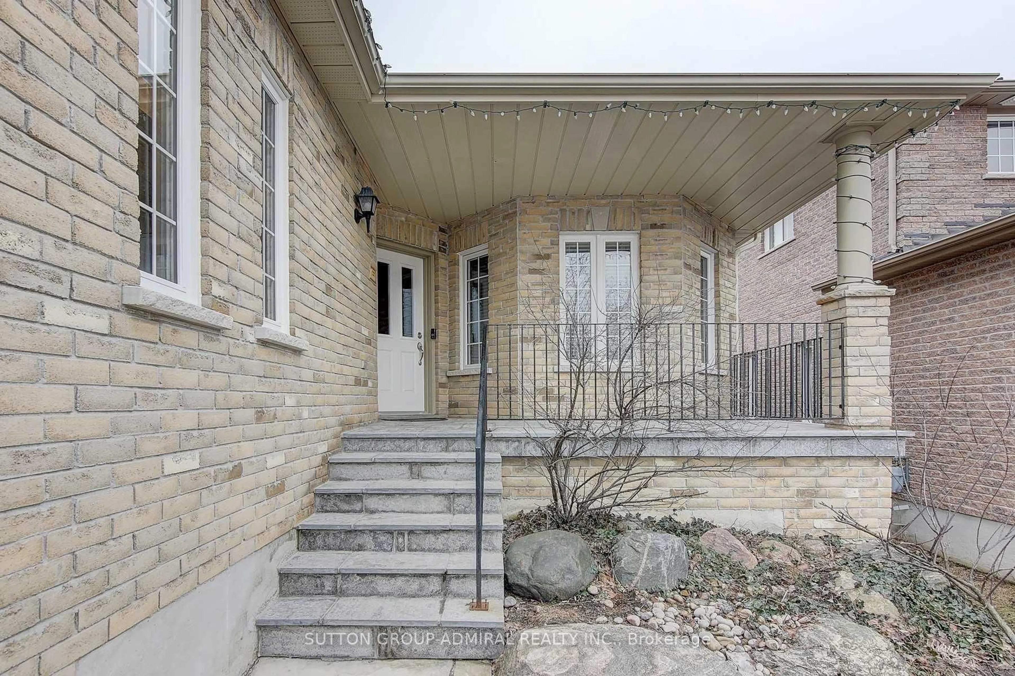 Home with brick exterior material, street for 21 Black Ash Tr, Barrie Ontario L4N 3K2