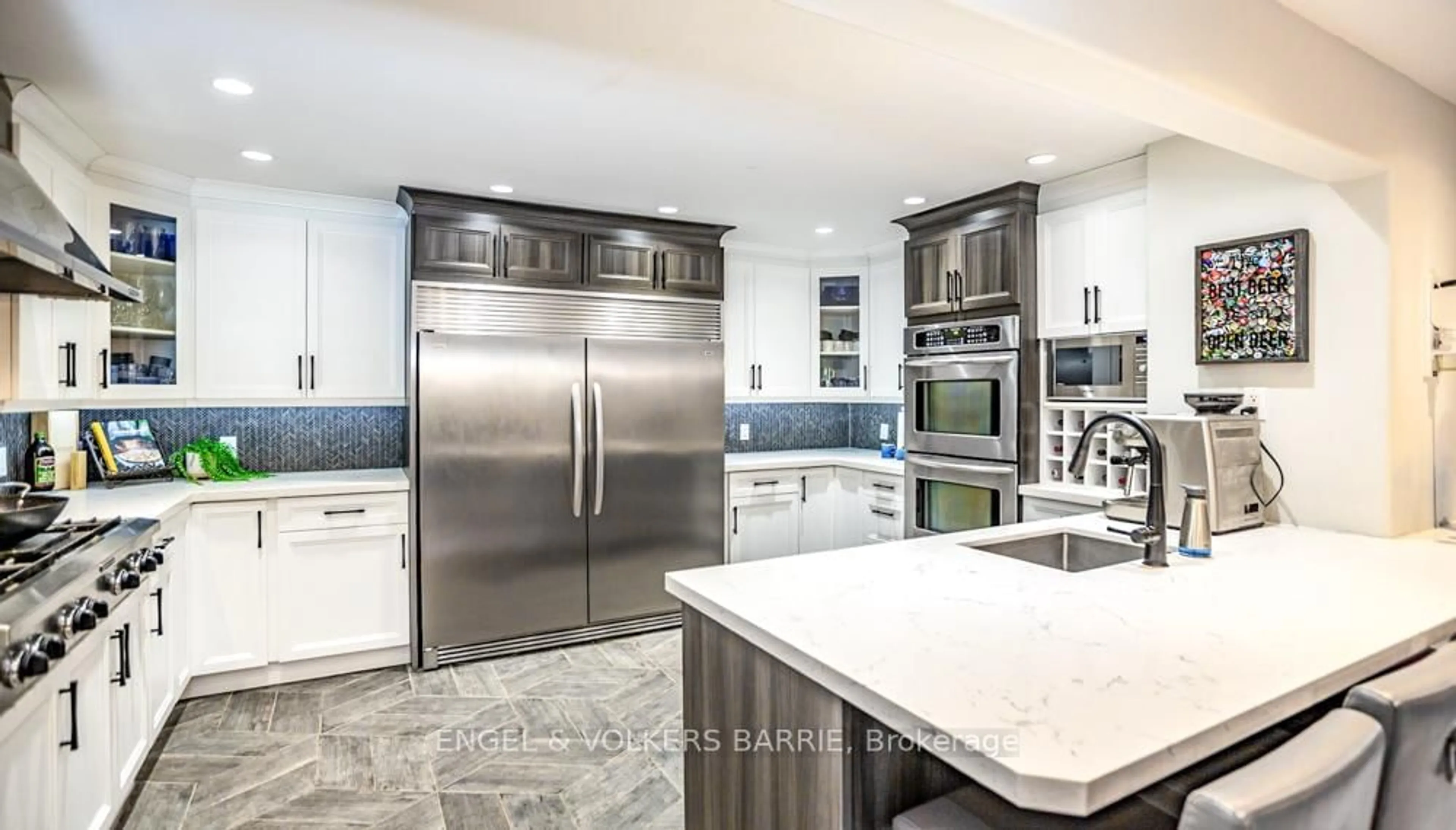 Contemporary kitchen, ceramic/tile floor for 112 Lakeshore Rd, Oro-Medonte Ontario L0L 2E0