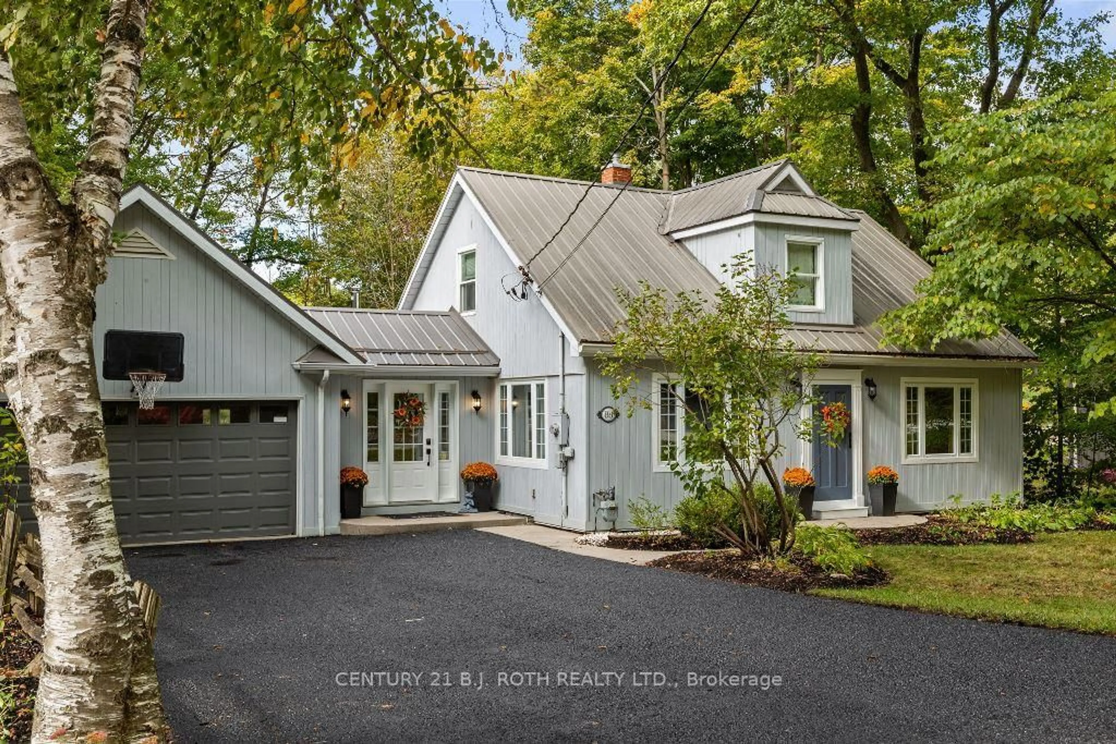 Home with vinyl exterior material, street for 88 Finlay Mill Rd, Springwater Ontario L9X 0L6