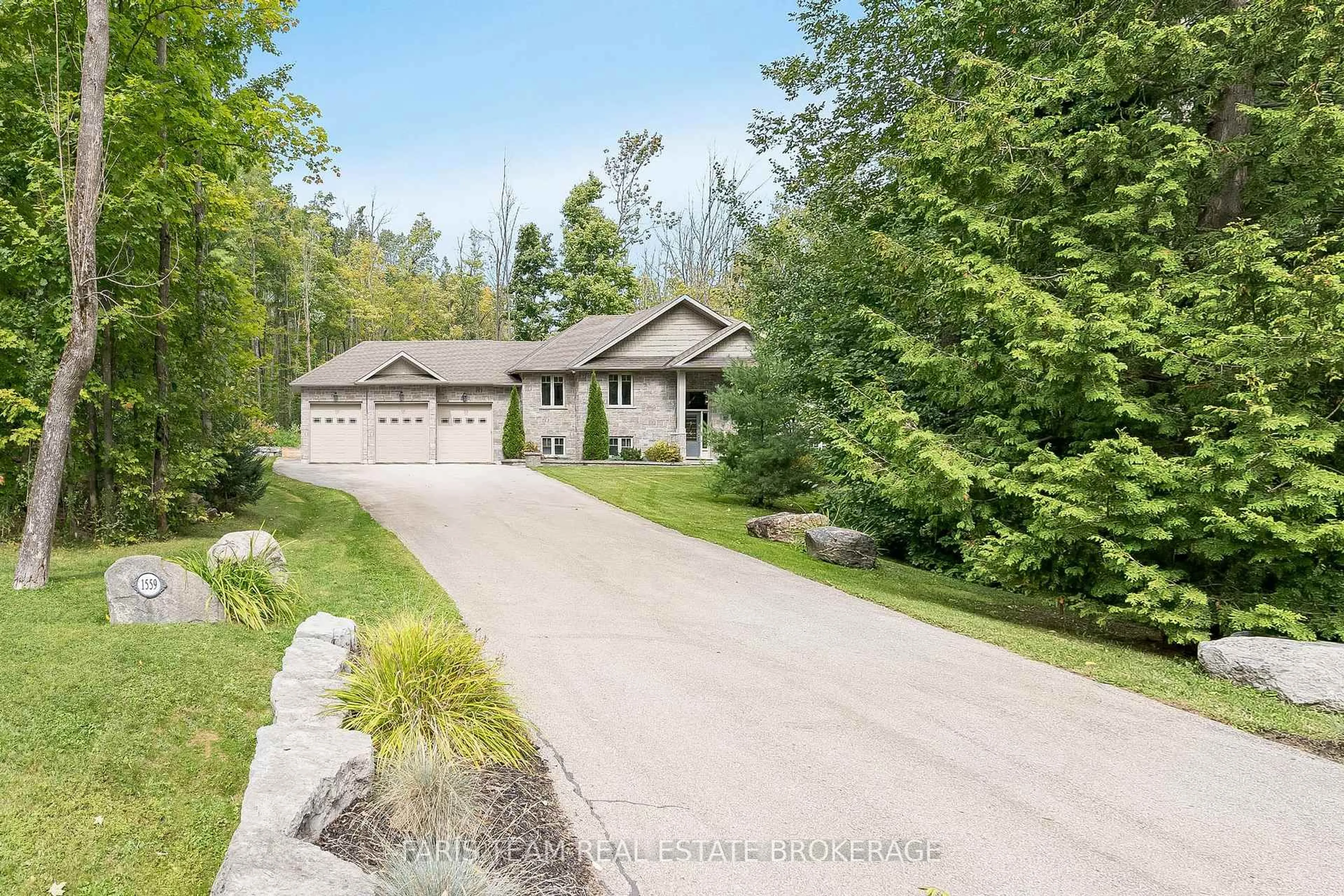 Unknown for 1559 Rimkey Cres, Severn Ontario L3V 0E9