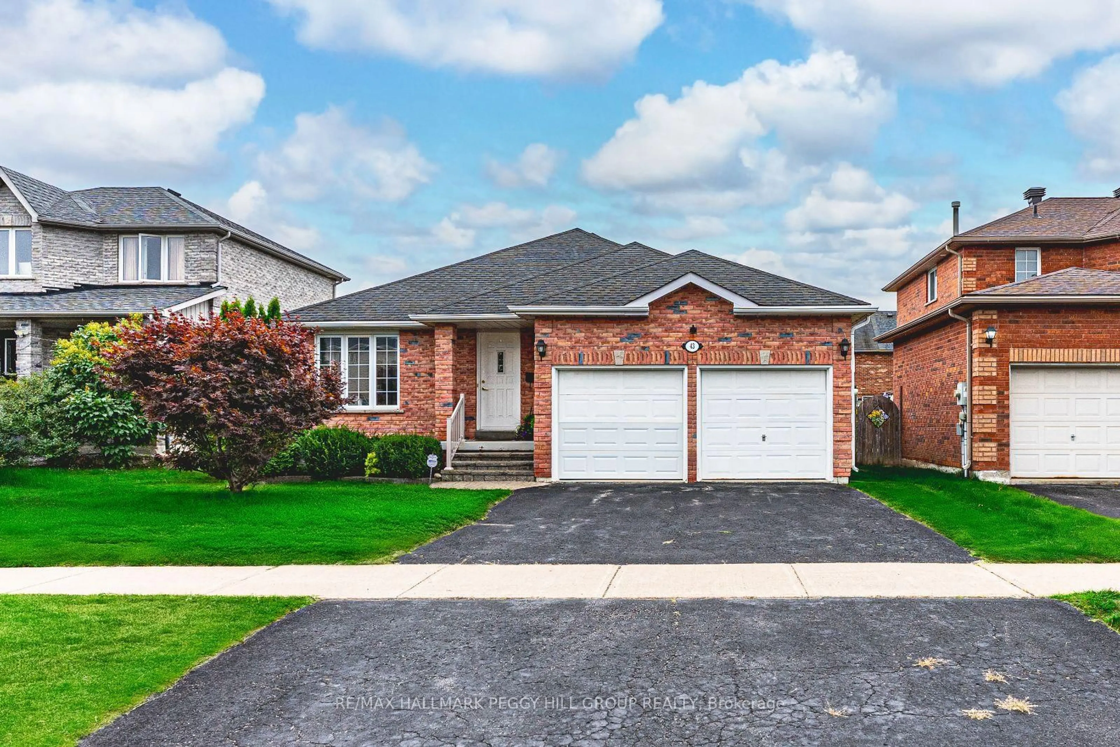 Home with brick exterior material, street for 43 Cheltenham Rd, Barrie Ontario L4M 6R8