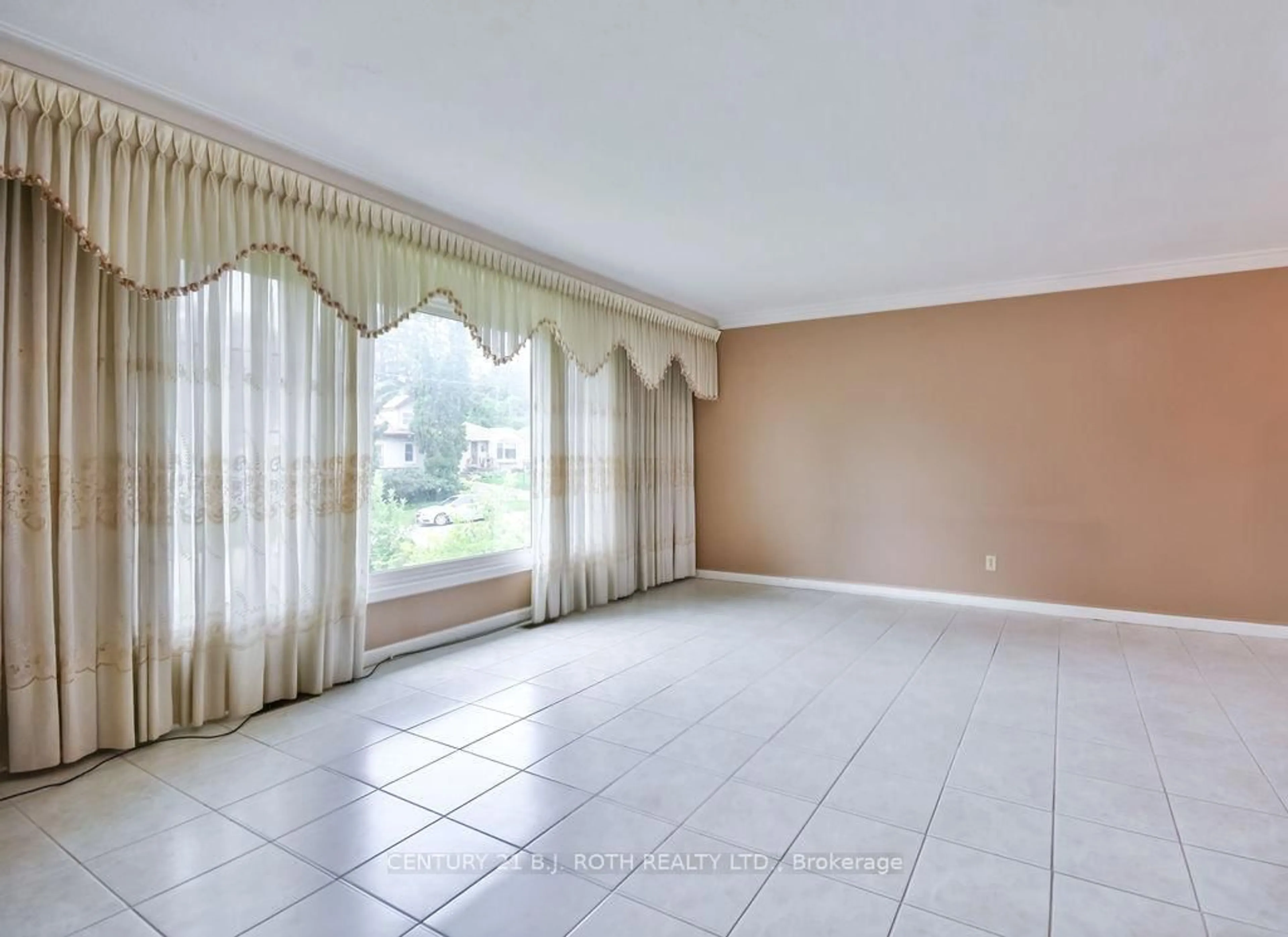 A pic of a room for 157 Peel St, Barrie Ontario L4M 3L7