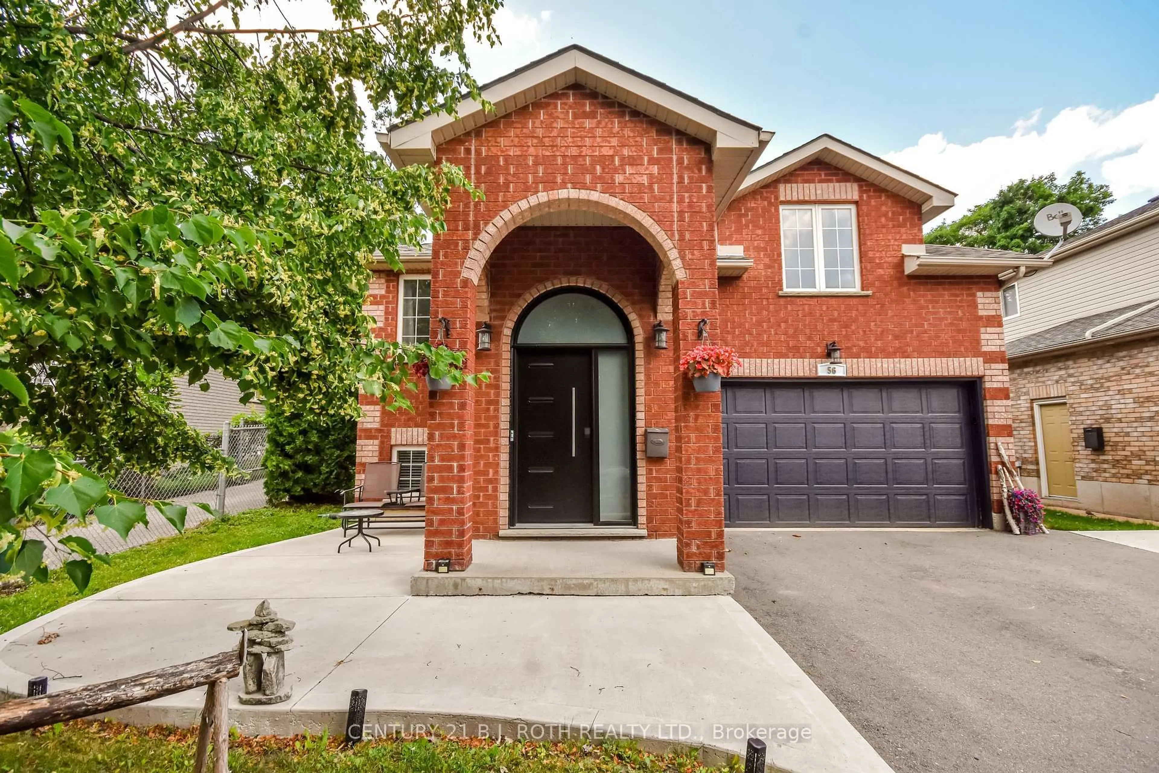 Home with brick exterior material, street for 56 Monique Cres, Barrie Ontario L4M 6Y4