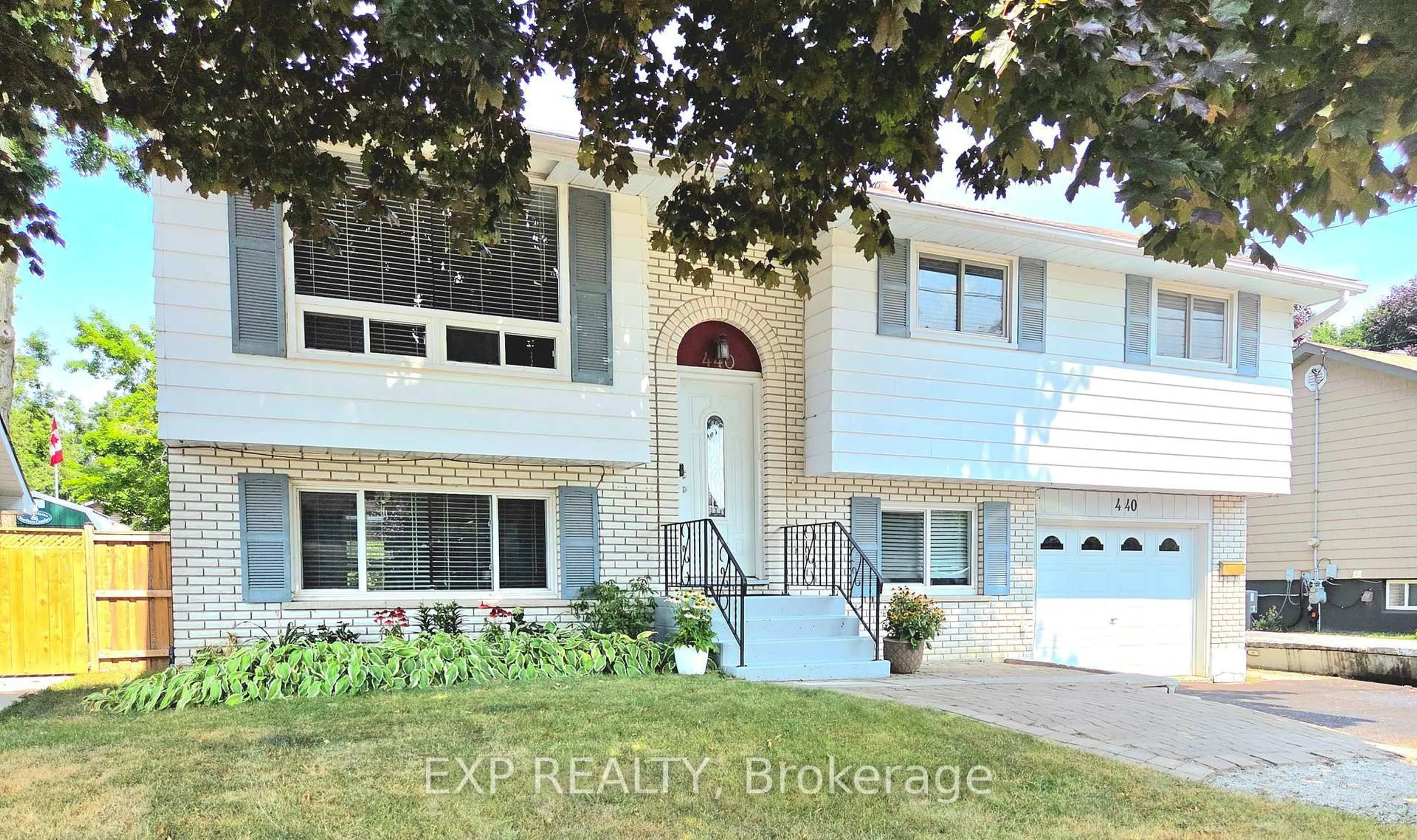 Unknown for 440 Barrie Rd, Orillia Ontario L3V 6L9
