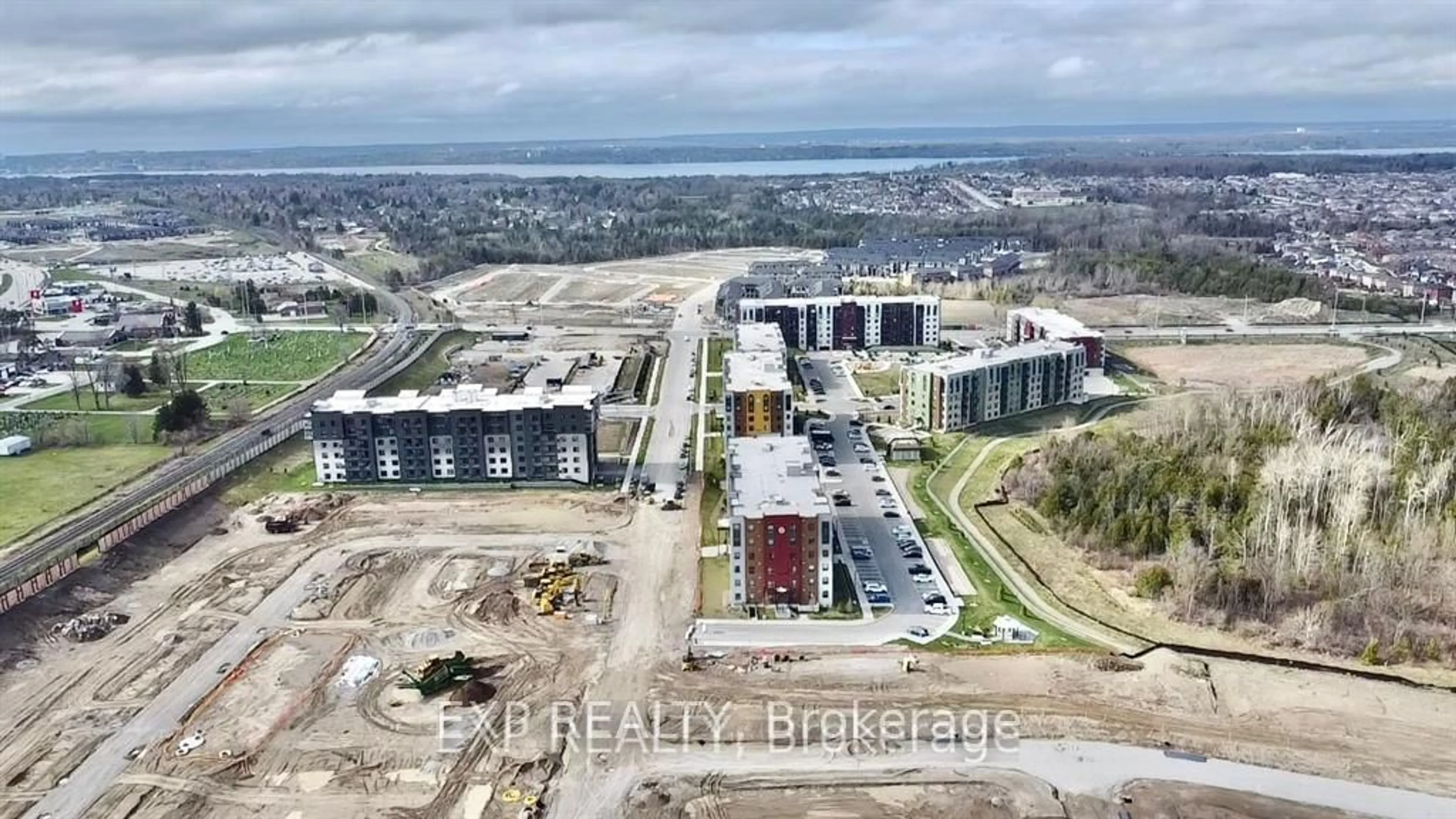 A pic from outside/outdoor area/front of a property/back of a property/a pic from drone, building for 10 Culinary Lane, Barrie Ontario L9J 0C2