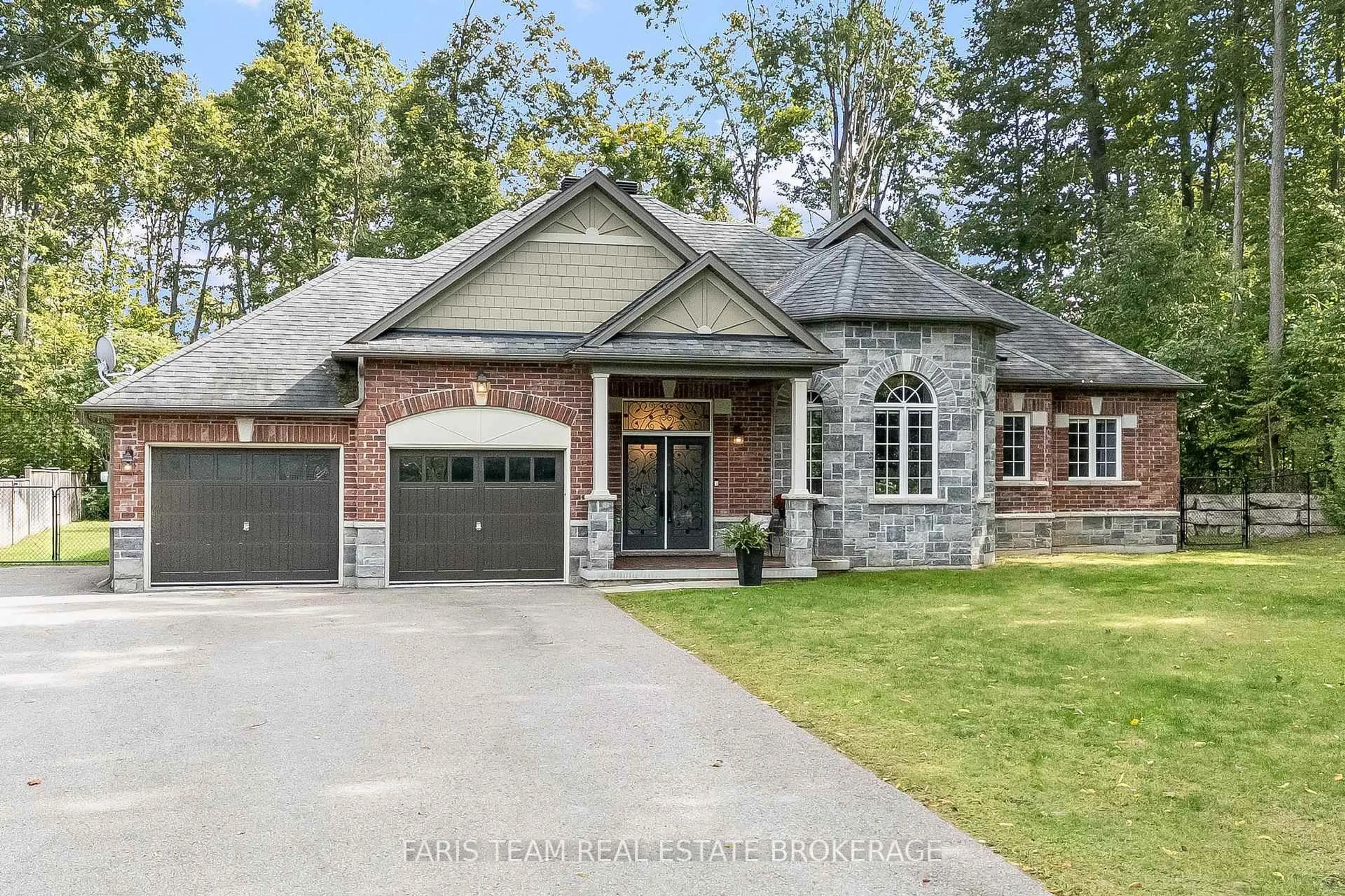 Home with brick exterior material, street for 39 Diamond Valley Dr, Oro-Medonte Ontario L0L 2E0