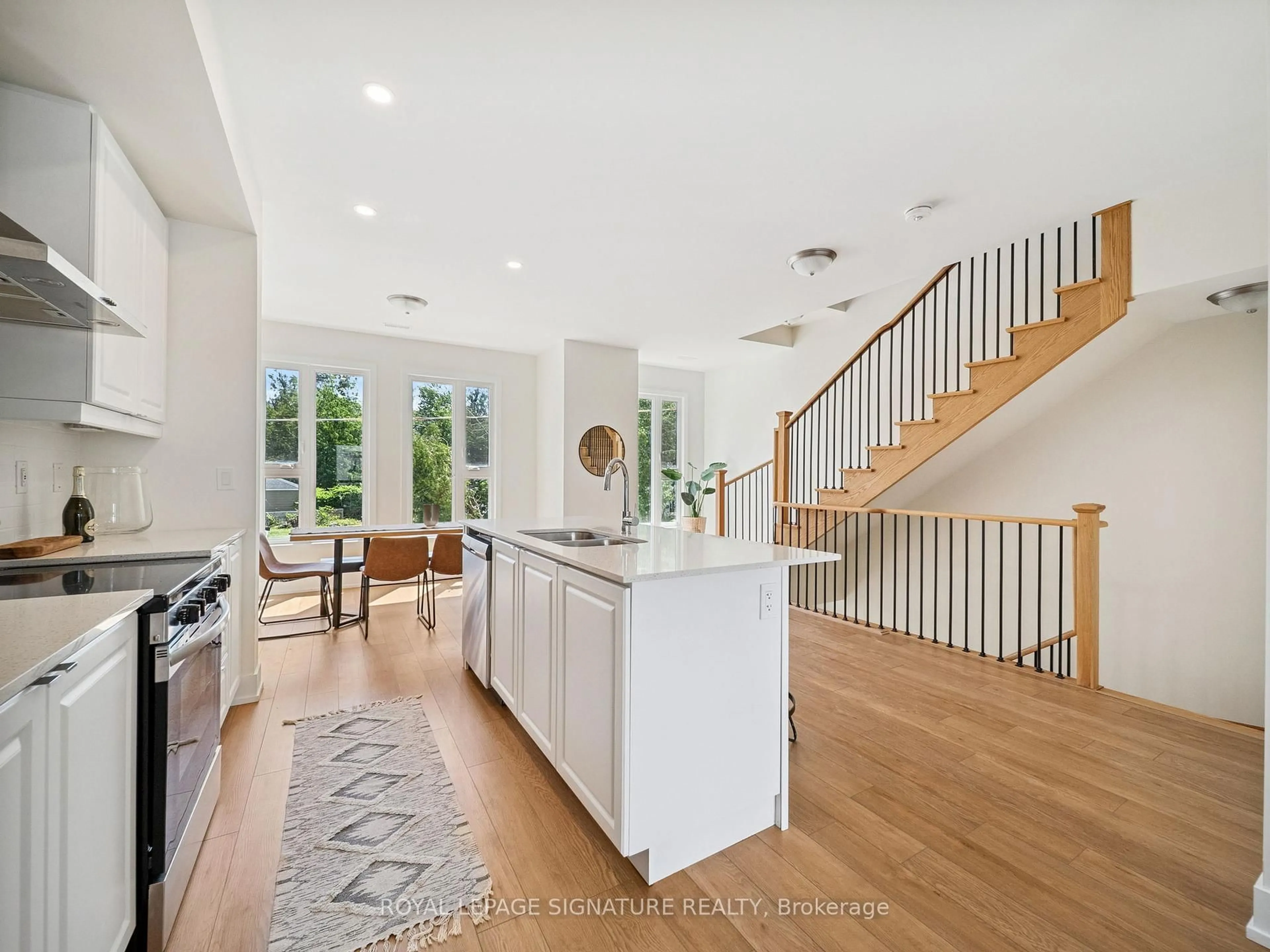 Open concept kitchen, unknown for 18 Bru-Lor Lane, Orillia Ontario L3V 8P4