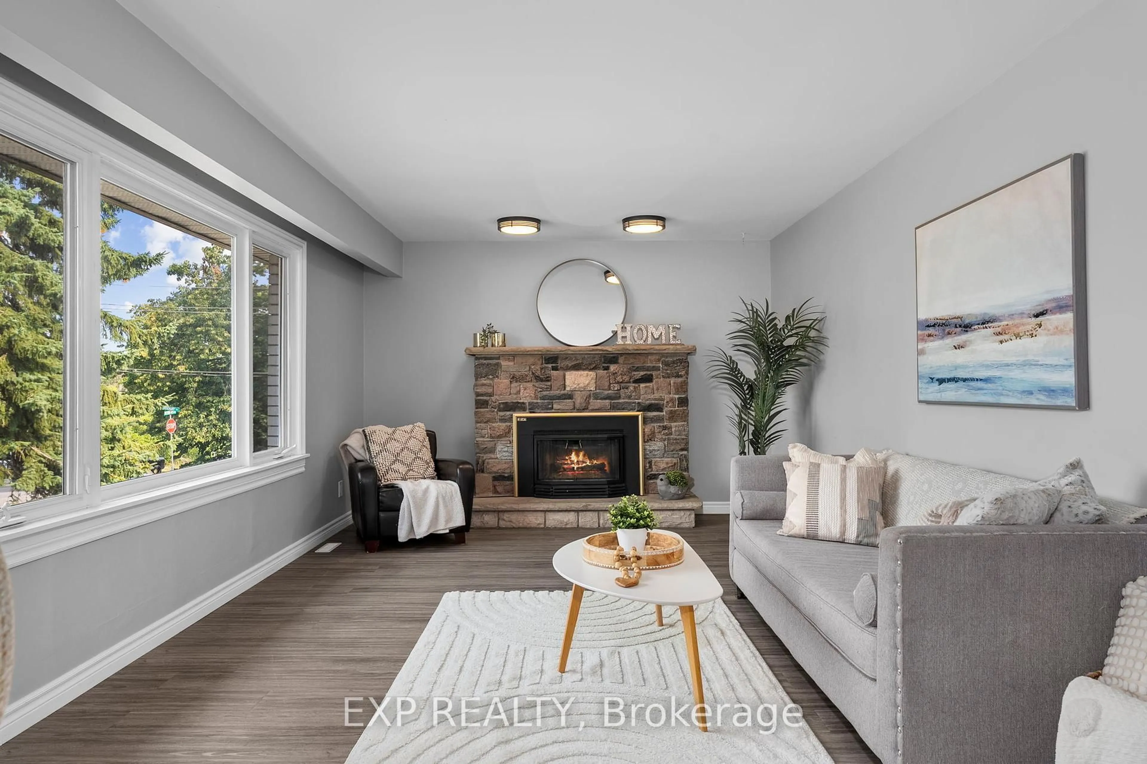 Living room with furniture, unknown for 143 Westmount Dr, Orillia Ontario L3V 6C7