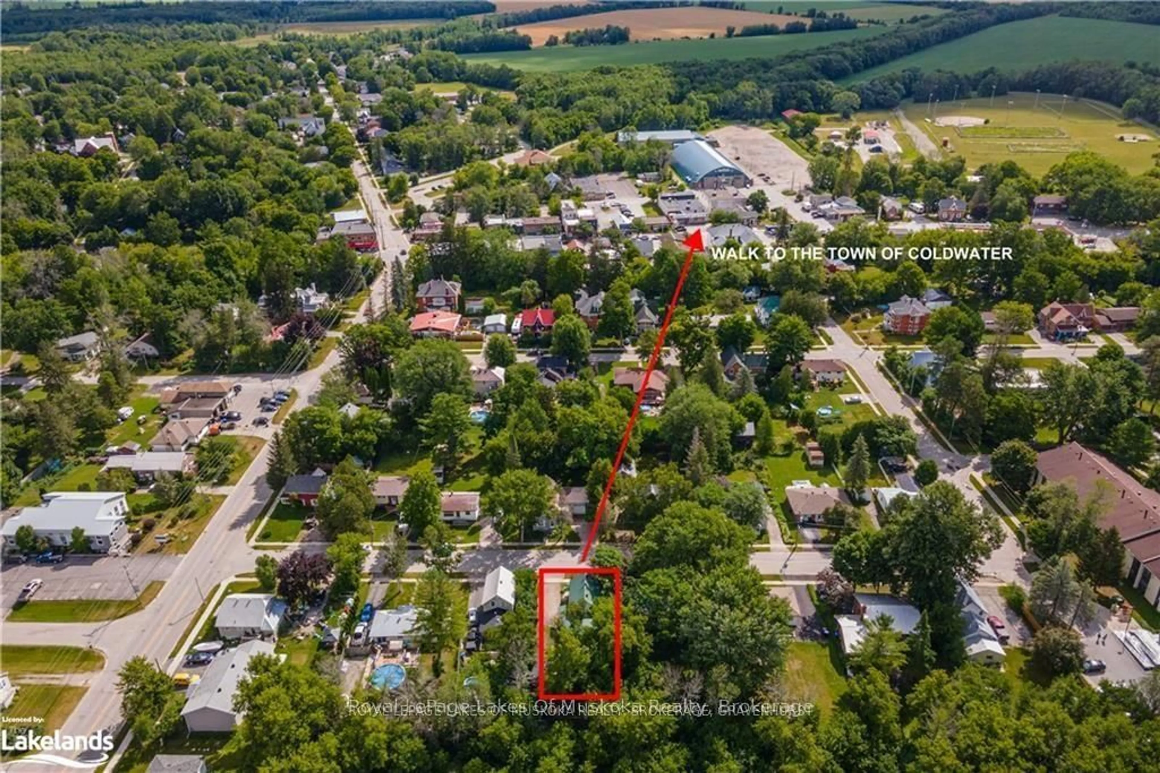 A pic from outside/outdoor area/front of a property/back of a property/a pic from drone, street for 6 Bush St, Severn Ontario L0K 1E0