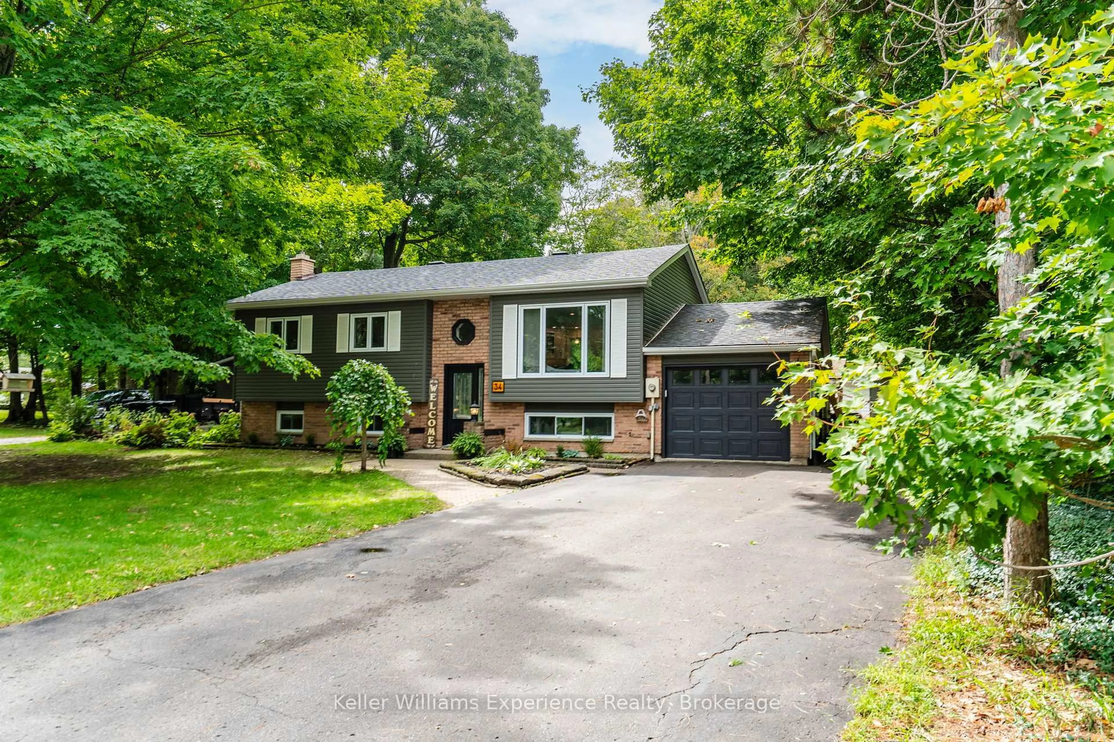 Unknown for 34 Howard Ave, Tiny Ontario L0L 2T0