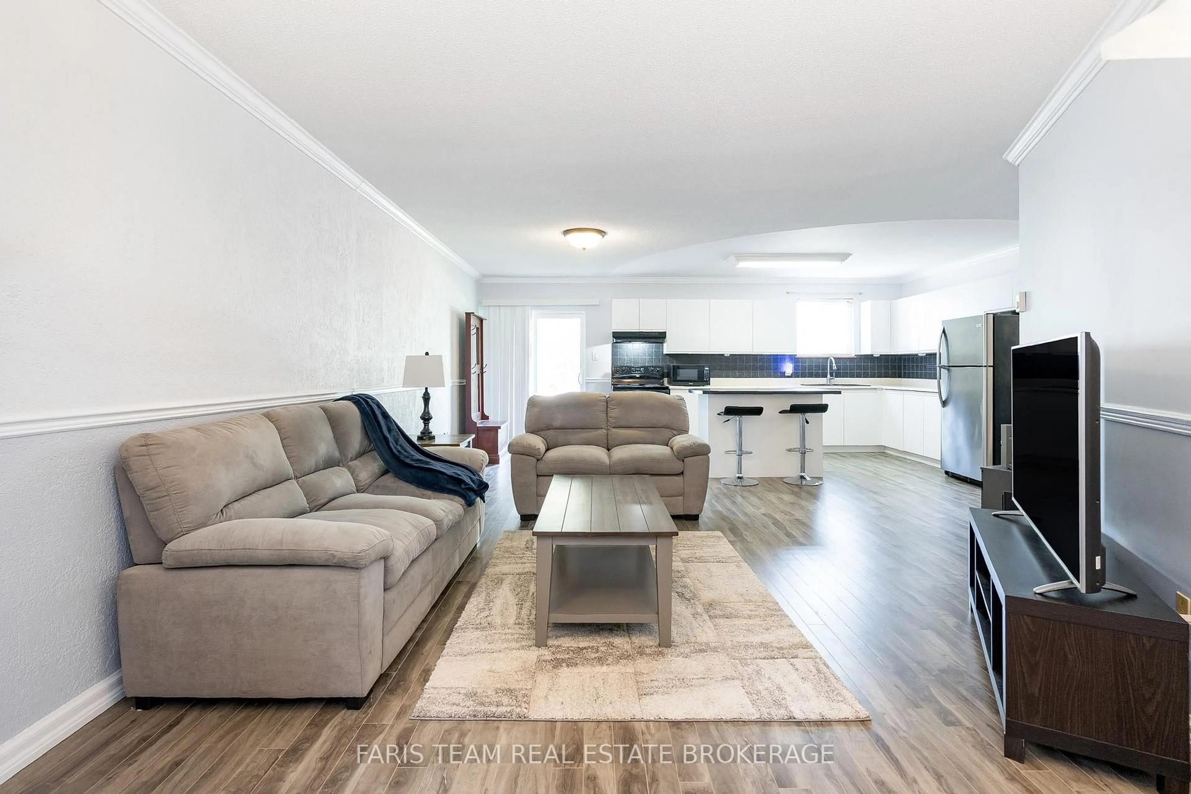 Living room with furniture, unknown for 891 River Rd #5, Wasaga Beach Ontario L9Z 2K7