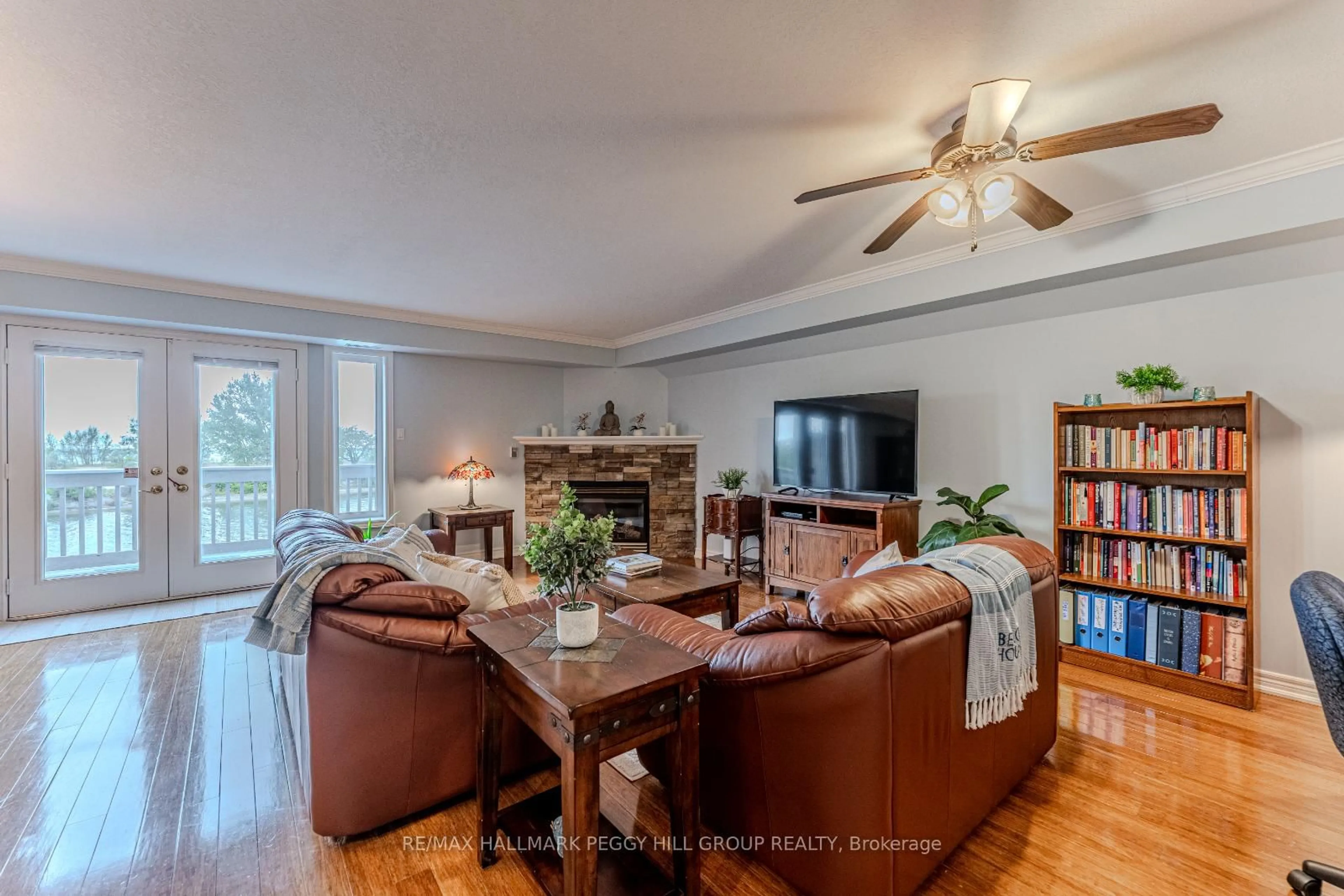 Living room with furniture, unknown for 194 River Rd #3B, Wasaga Beach Ontario L9Z 2L6