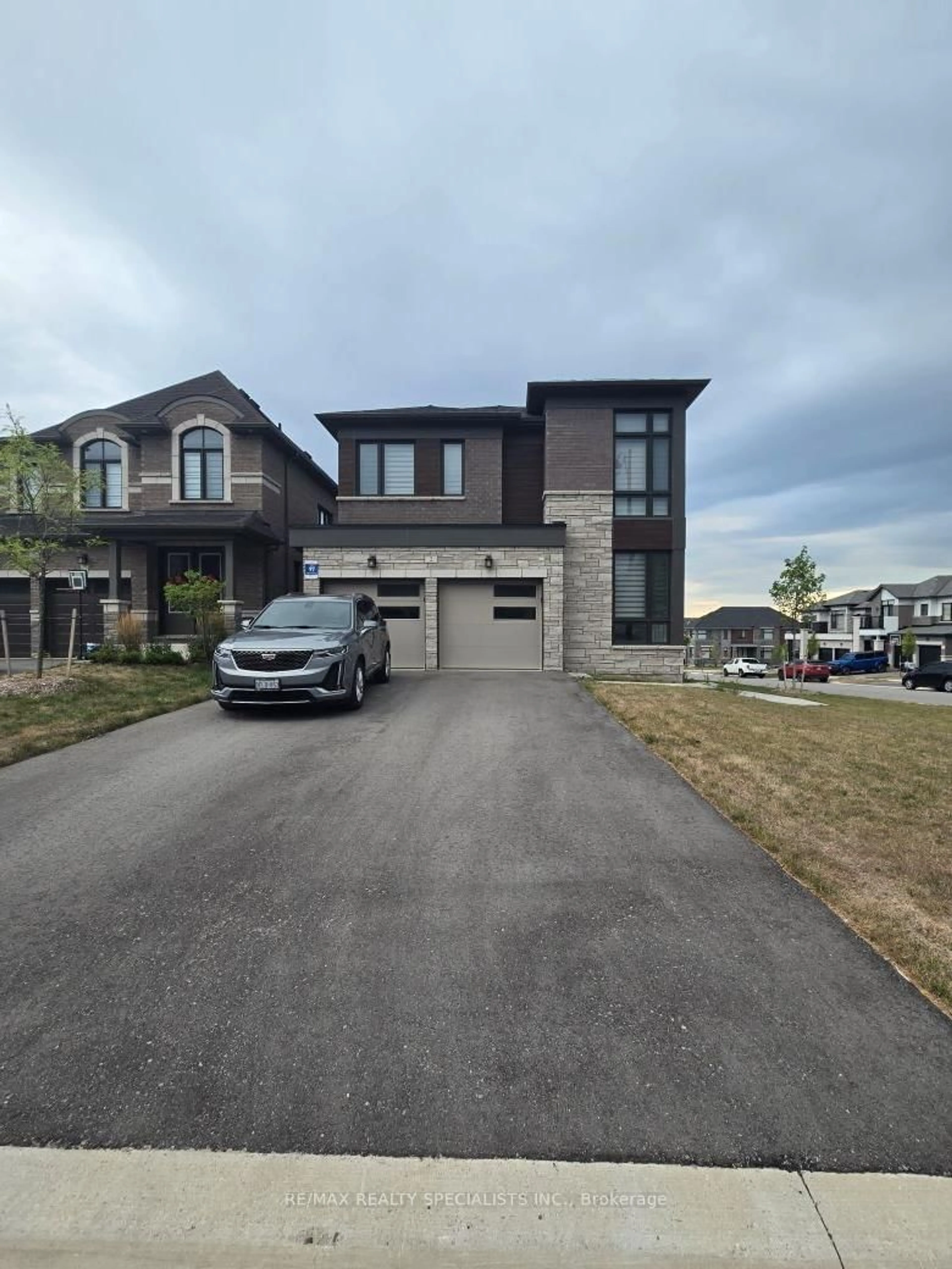 Unknown for 2 Periwinkle Rd, Springwater Ontario L9X 2E2