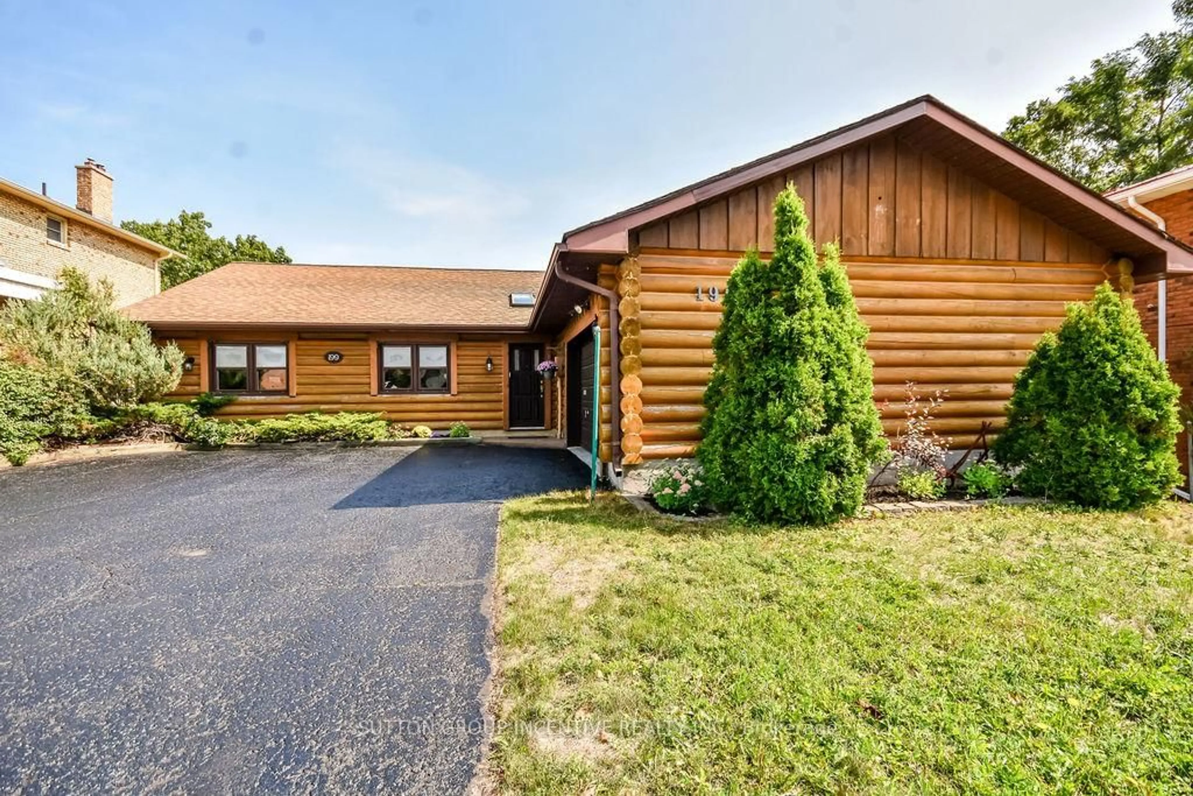 Unknown for 199 Anne St, Barrie Ontario L4N 4T4
