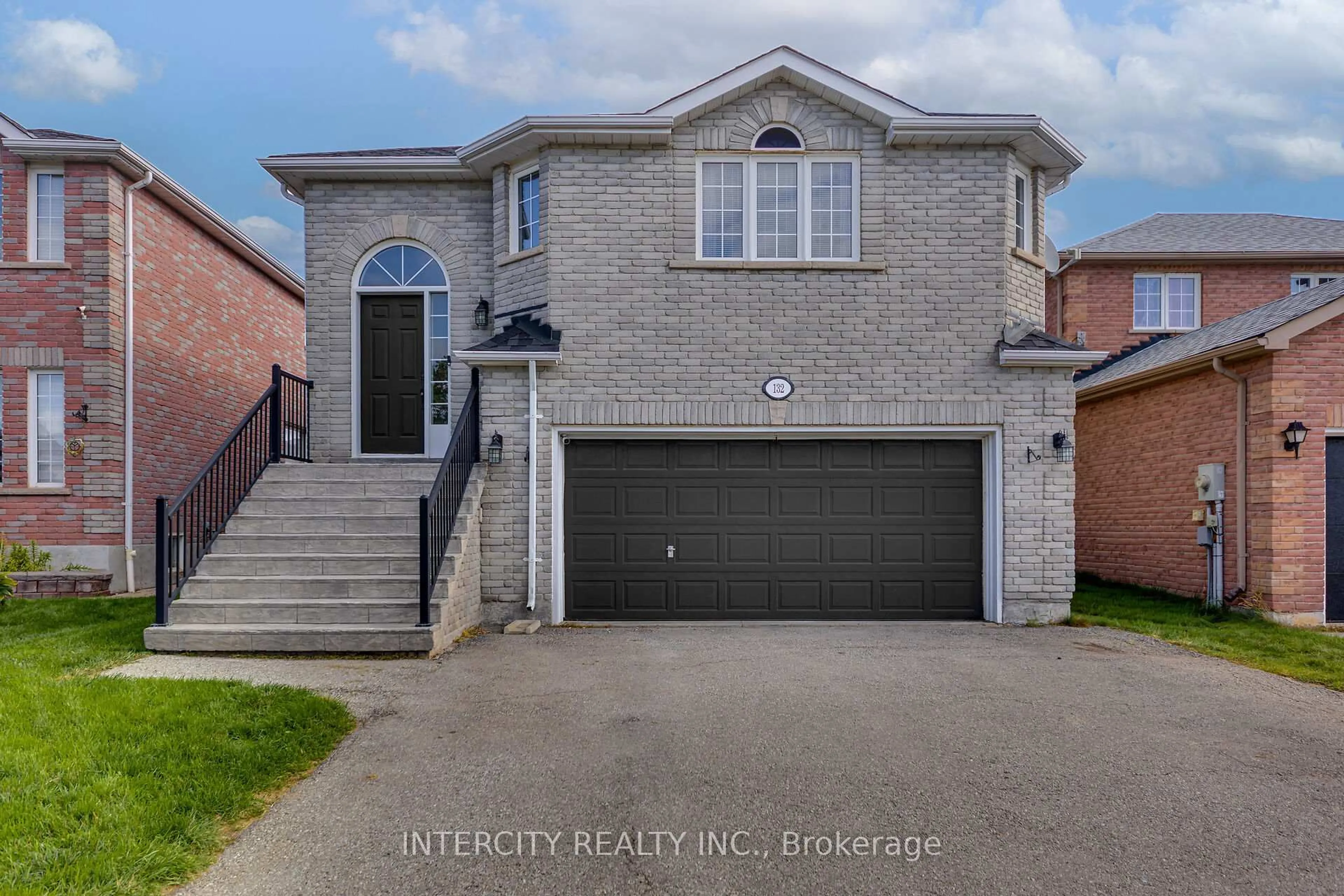 Home with brick exterior material, street for 132 Dean Ave, Barrie Ontario L4N 0V6