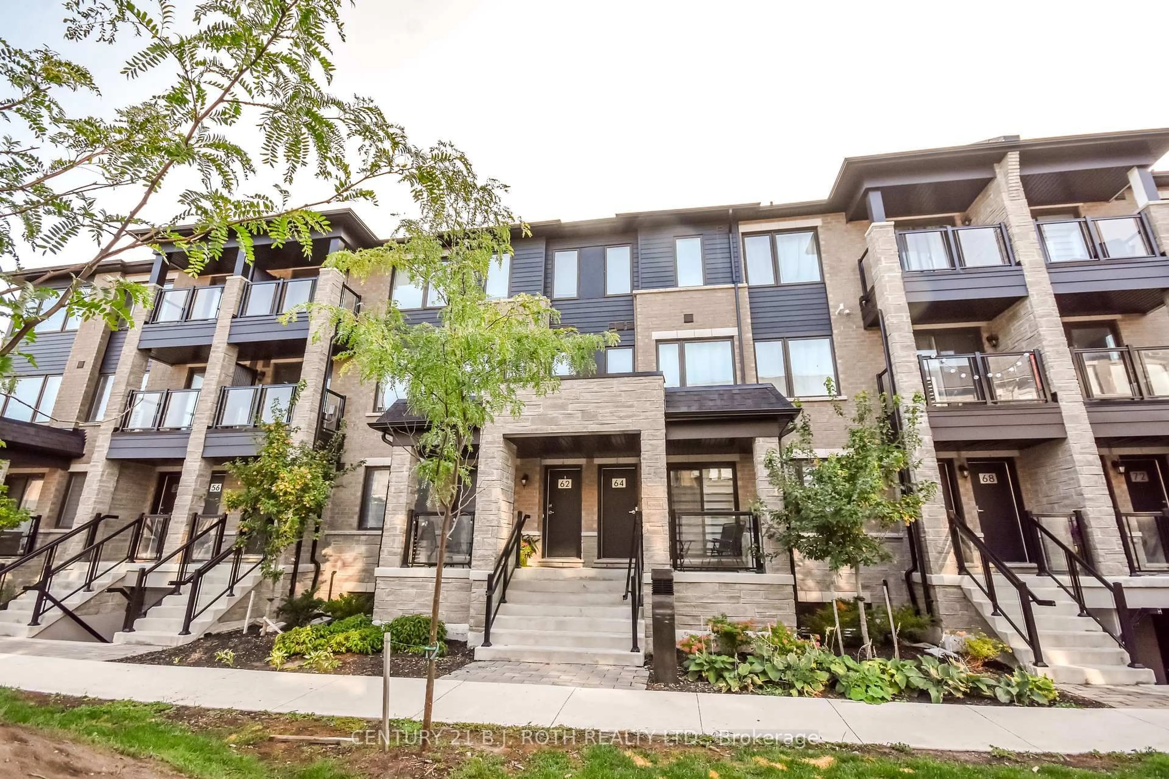 Unknown for 64 APPLETREE Lane, Barrie Ontario L9J 0P1
