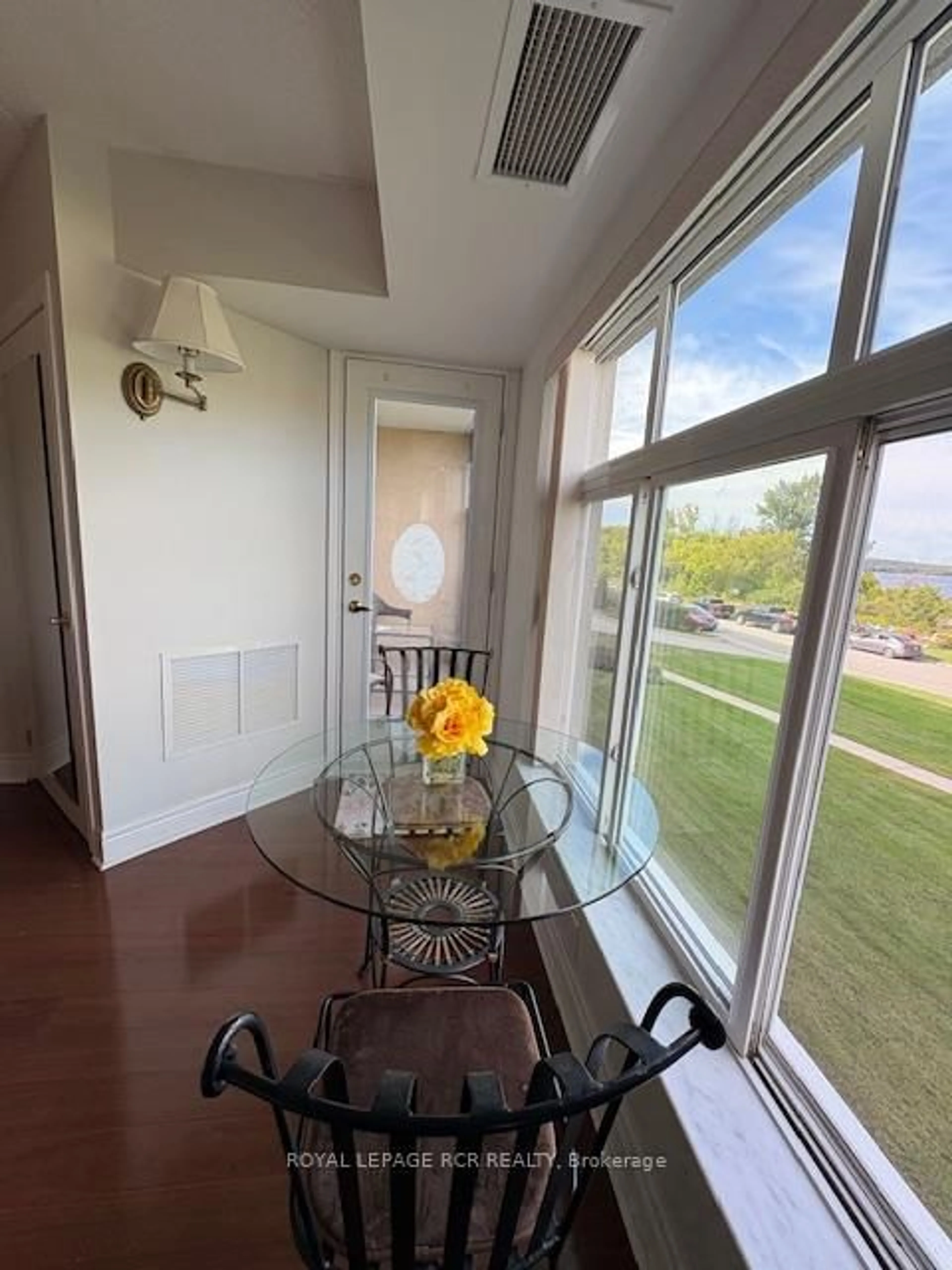 Unknown for 280 Aberdeen Blvd #212, Midland Ontario L4R 5N4