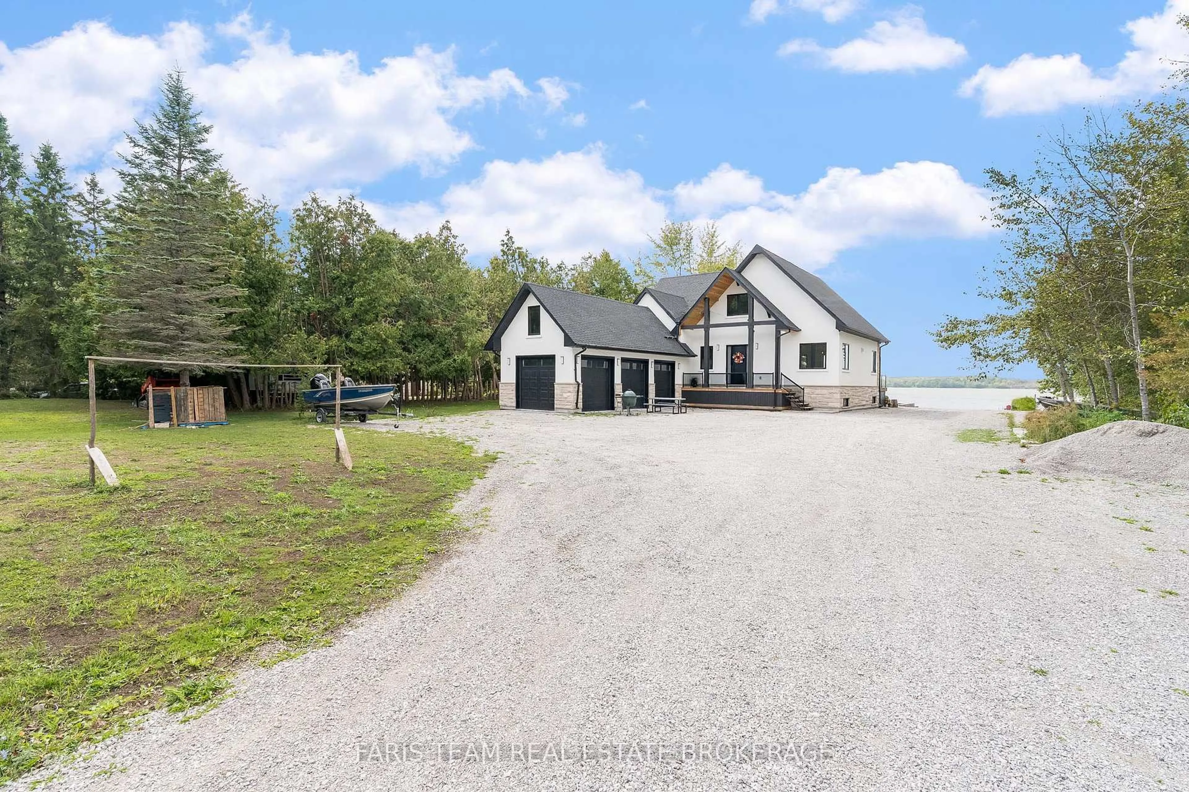 A pic from outside/outdoor area/front of a property/back of a property/a pic from drone, water/lake/river/ocean view for 6158 Blue Bird St, Orillia Ontario L3V 0K6