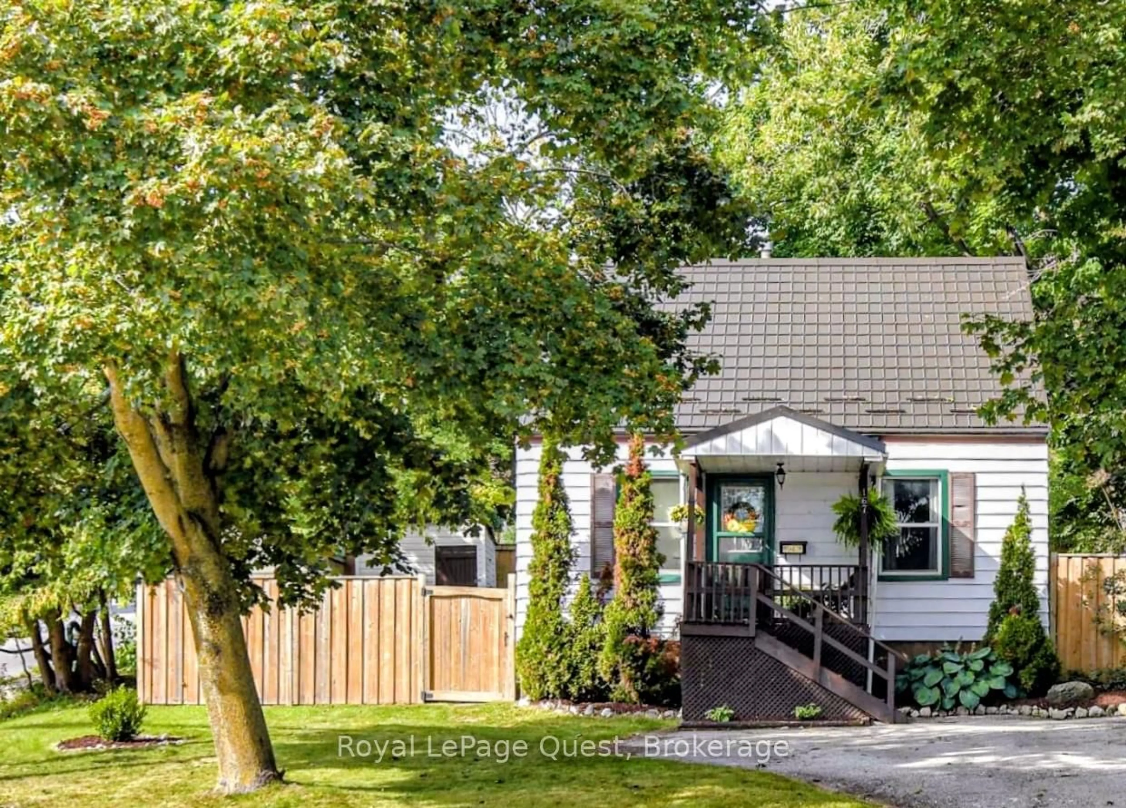 Unknown for 167 Memorial Ave, Orillia Ontario L3V 5X5
