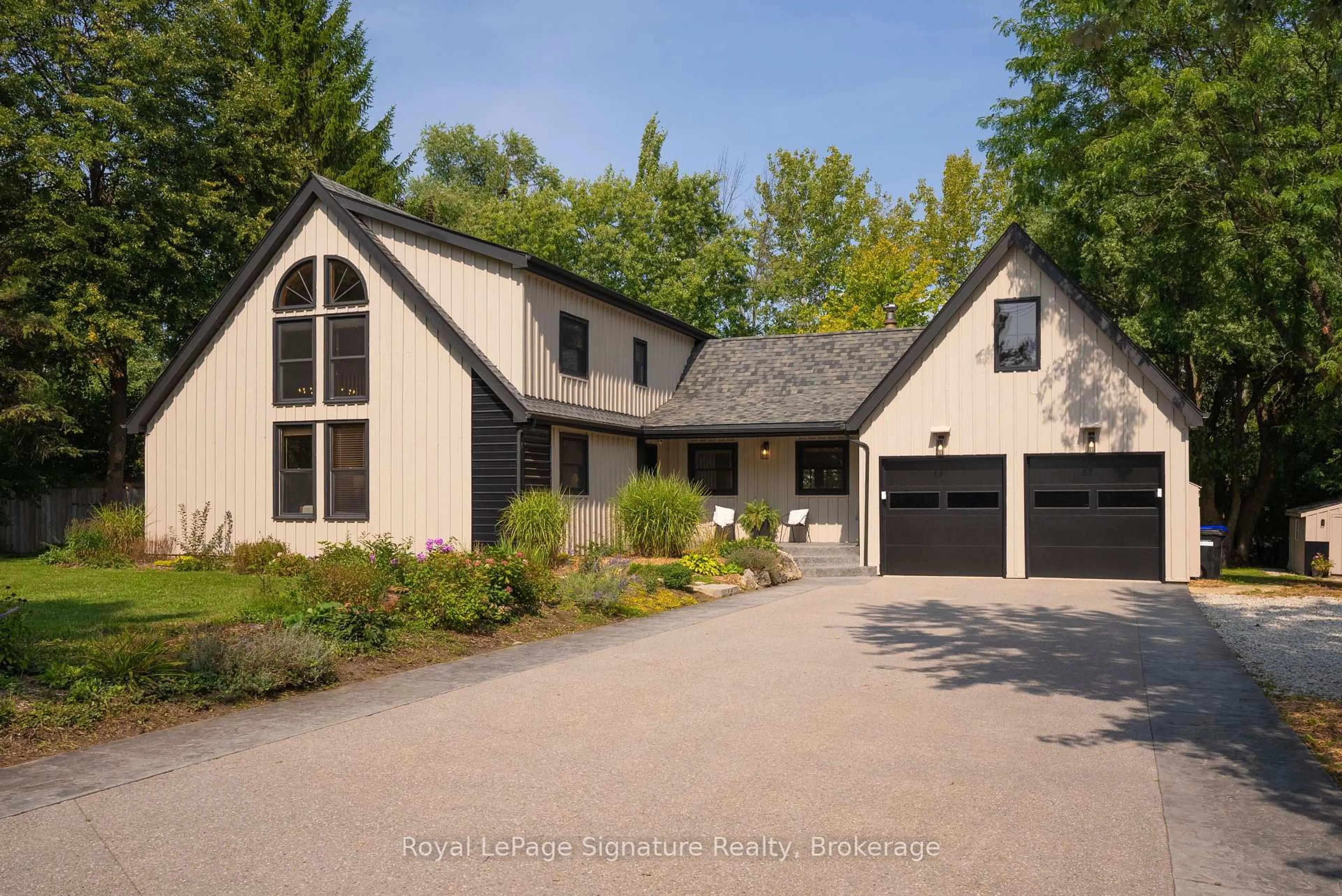 Unknown for 8302 POPLAR Sdrd, Clearview Ontario L9Y 3Y9