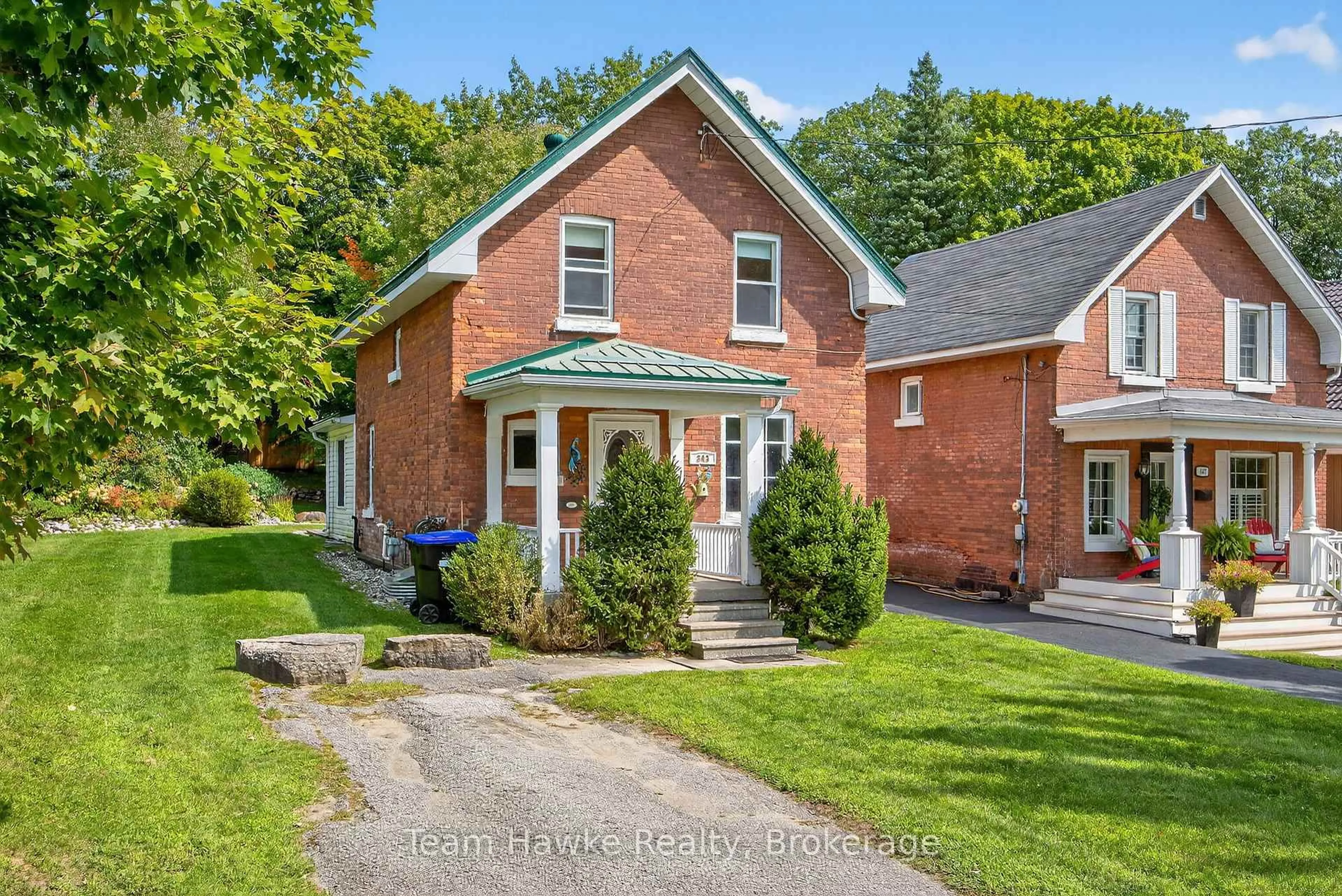 Home with brick exterior material, street for 343 Fifth St, Midland Ontario L4R 3W7