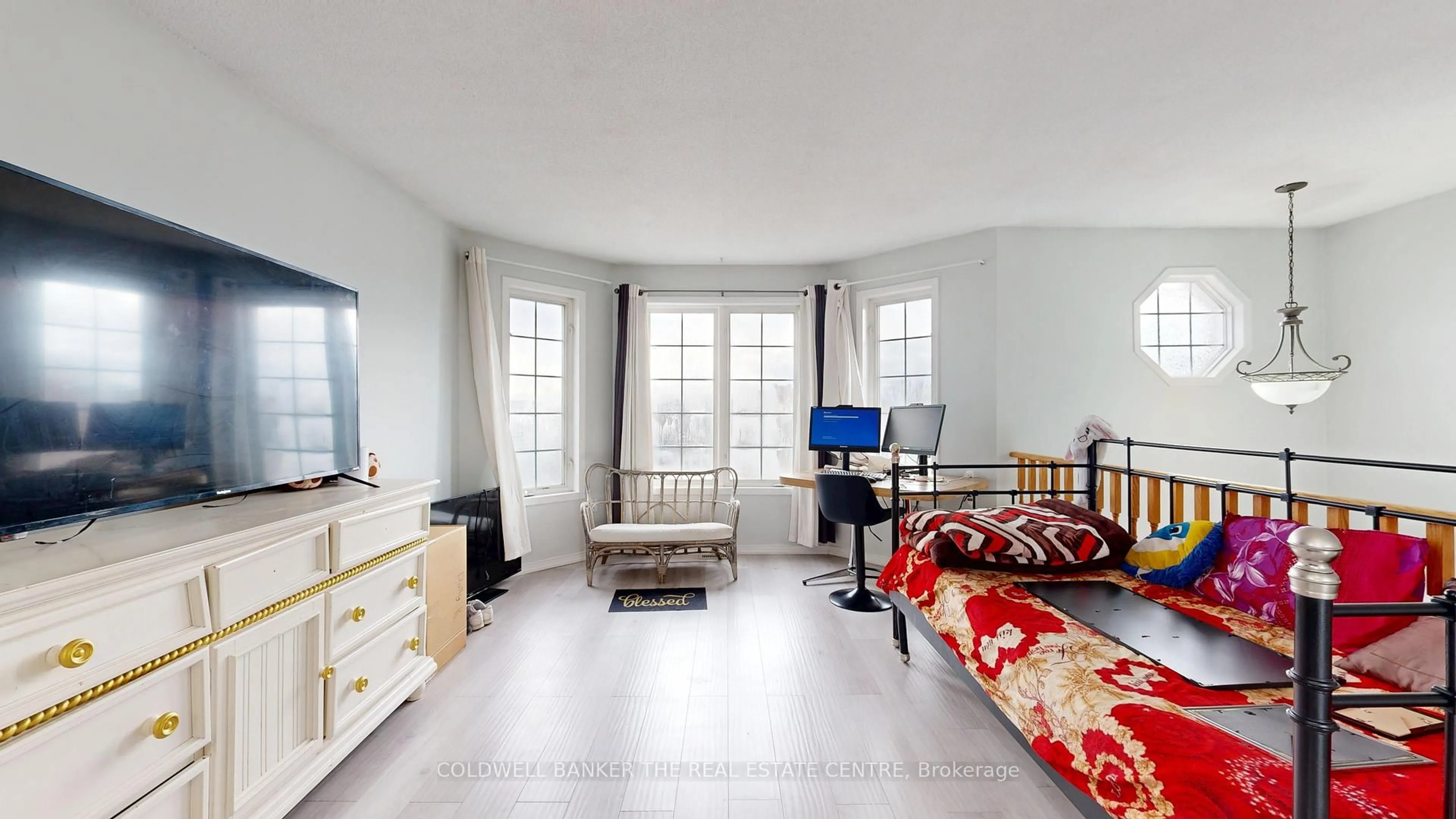 Living room with furniture, unknown for 62 Ambler Bywy, Barrie Ontario L4M 7A6