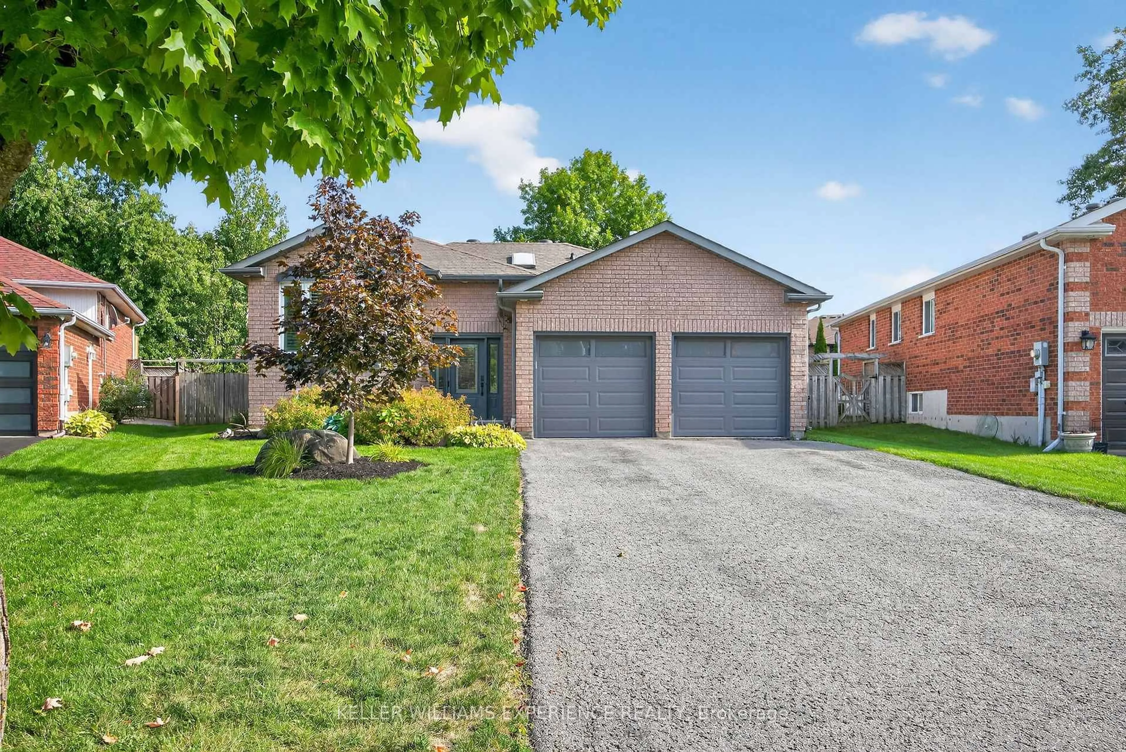 Home with brick exterior material, street for 122 Emms Dr, Barrie Ontario L4N 8H7