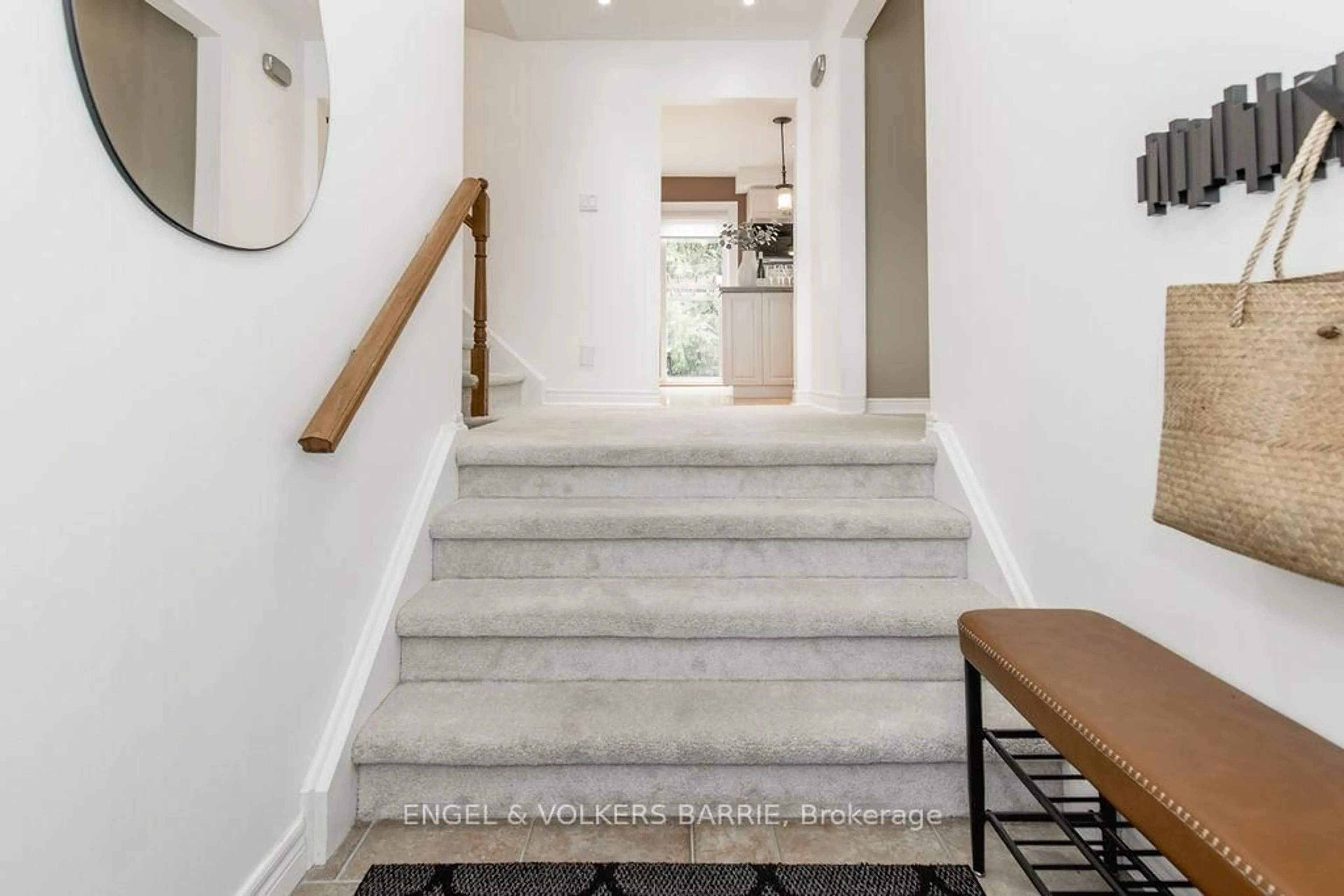 Stairs for 1243 St. Vincent St, Springwater Ontario L9X 0P5