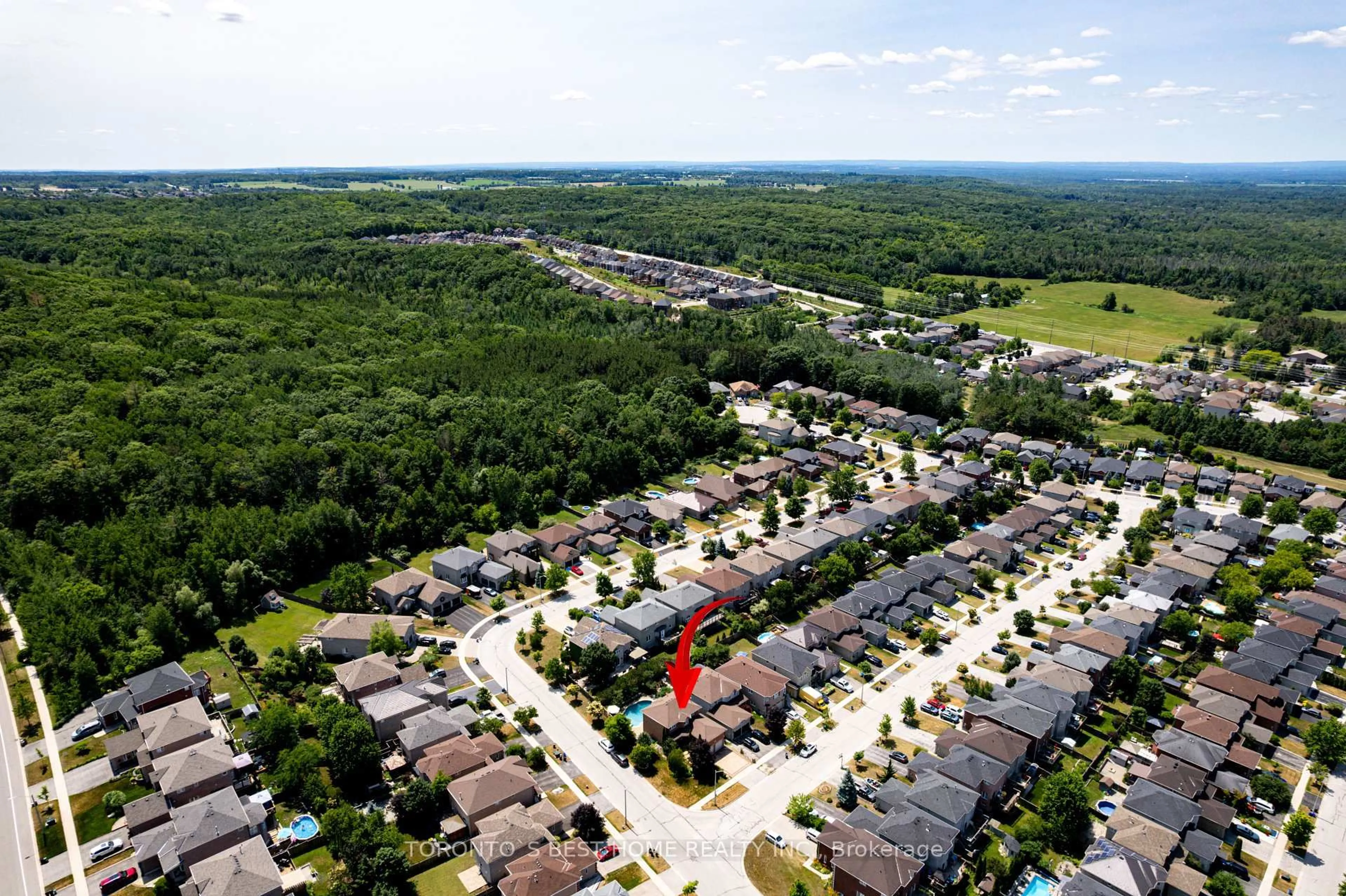 A pic from outside/outdoor area/front of a property/back of a property/a pic from drone, street for 1 Black Ash Tr, Barrie Ontario L4N 3K2