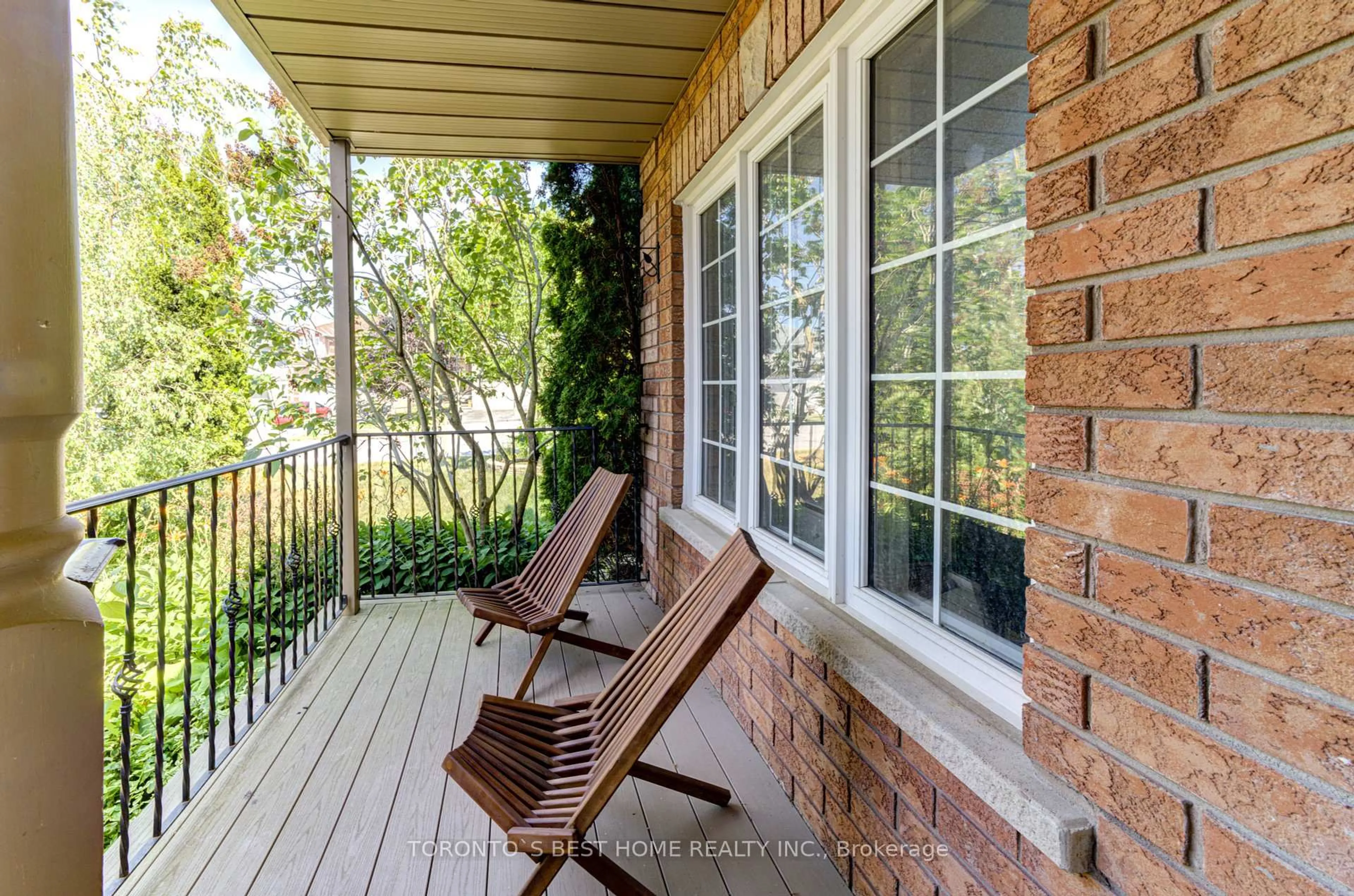 Patio, water/lake/river/ocean view for 1 Black Ash Tr, Barrie Ontario L4N 3K2