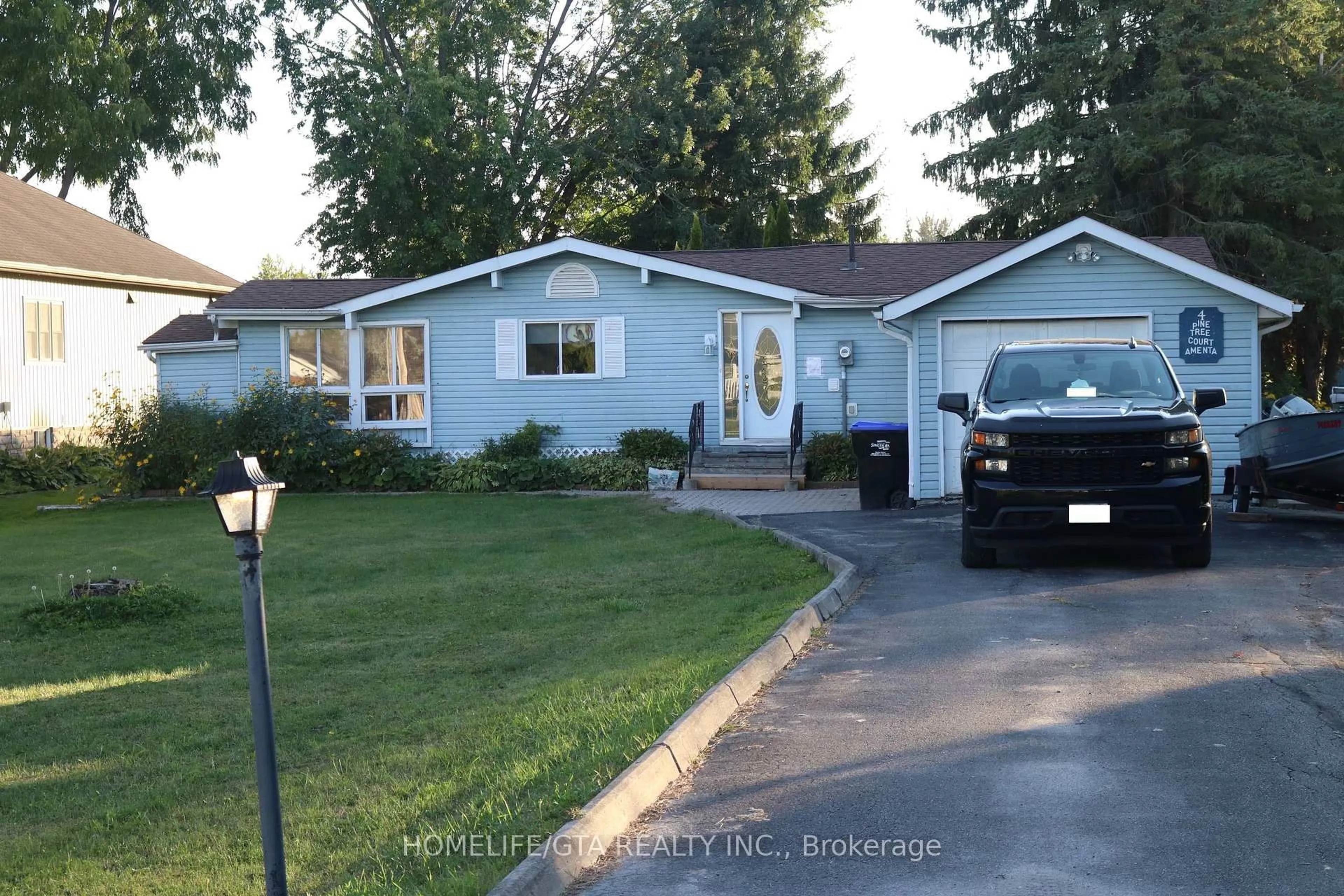 Home with vinyl exterior material, street for 4 Pinetree Crt, Ramara Ontario L0K 1B0