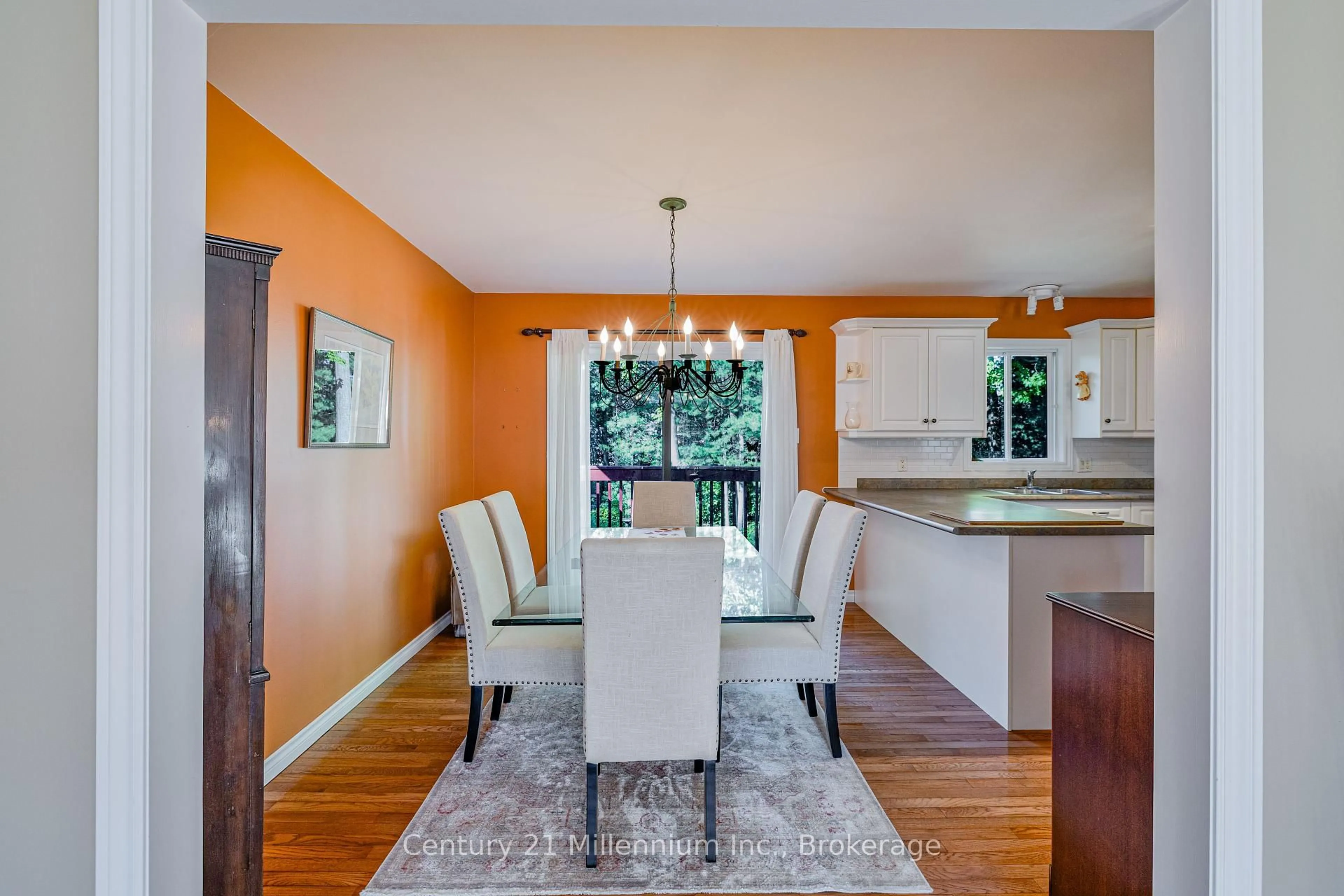 Dining room, unknown for 30 Smallman Dr, Wasaga Beach Ontario L9Z 1L1