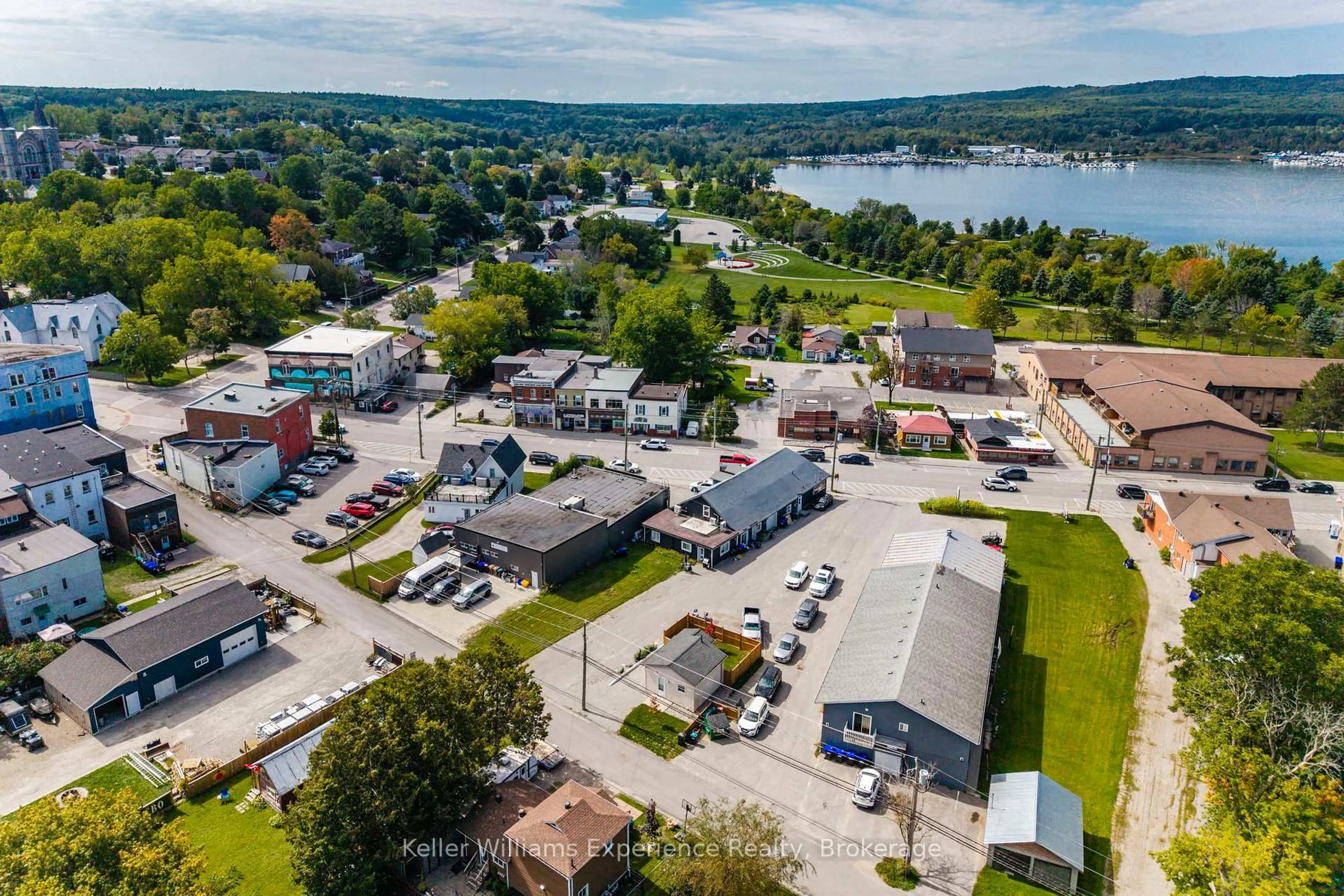 A pic from outside/outdoor area/front of a property/back of a property/a pic from drone, water/lake/river/ocean view for 10 Levi Simon Tr, Penetanguishene Ontario L9M 1A4