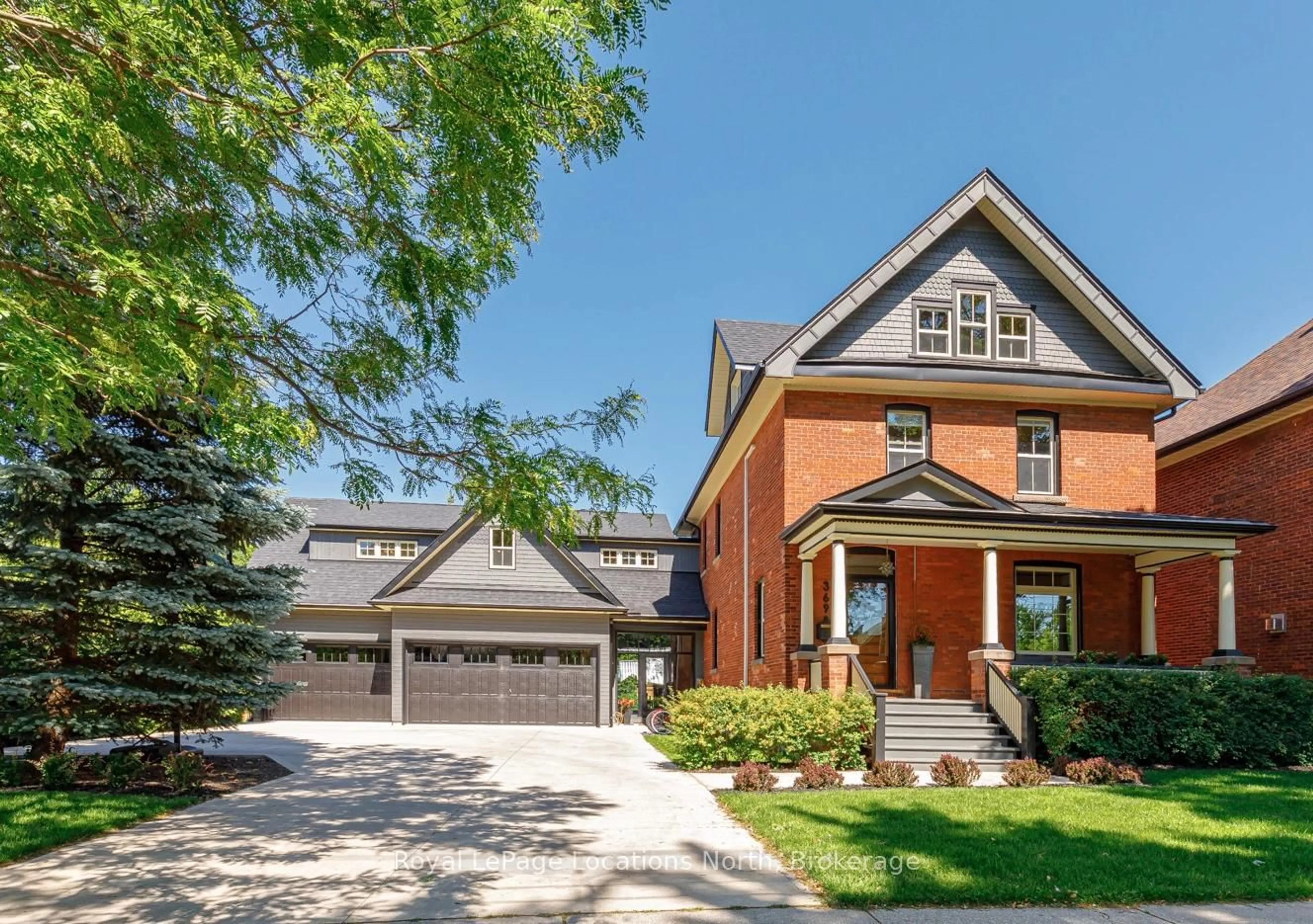 Home with brick exterior material, street for 369 Birch St, Collingwood Ontario L9Y 2V9