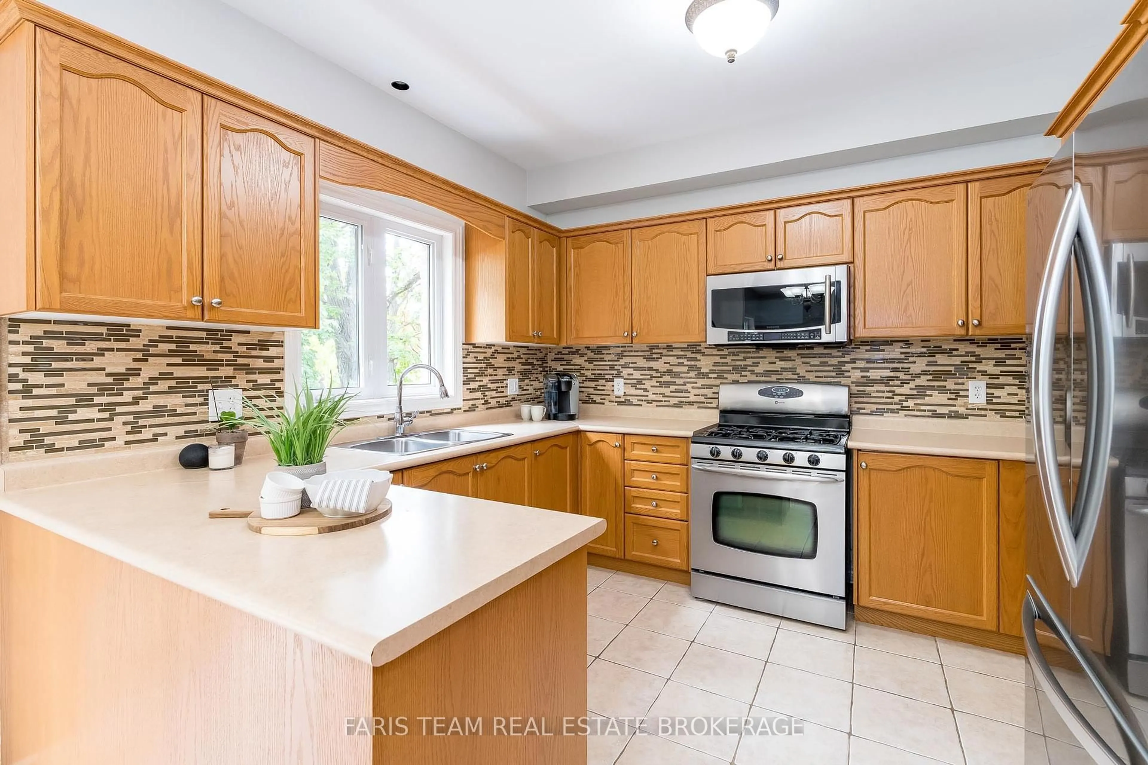 Unknown for 96 Osprey Ridge Rd, Barrie Ontario L4M 6P3