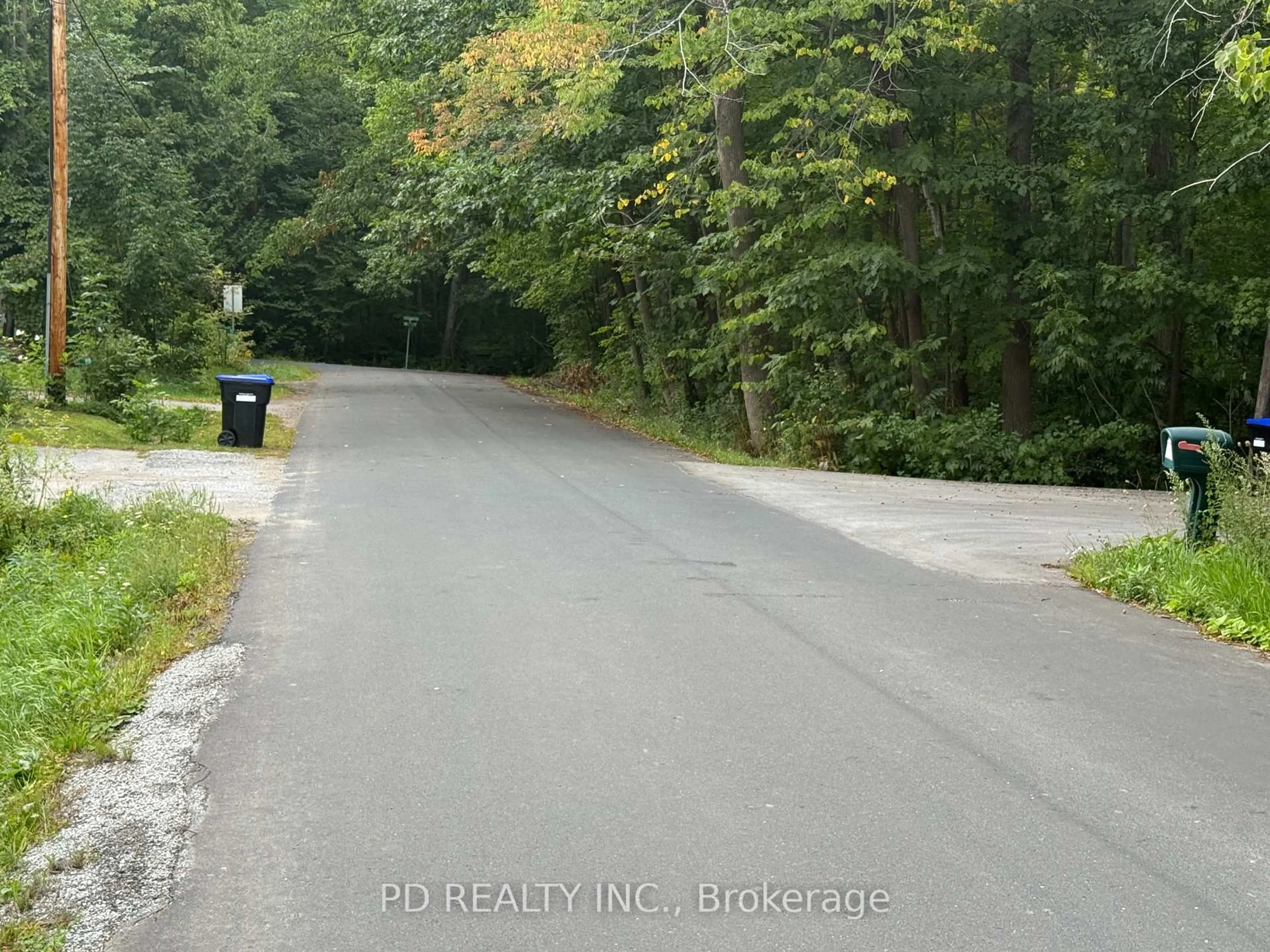 Blurry image for 82 McArthur Dr, Penetanguishene Ontario L9M 1W9