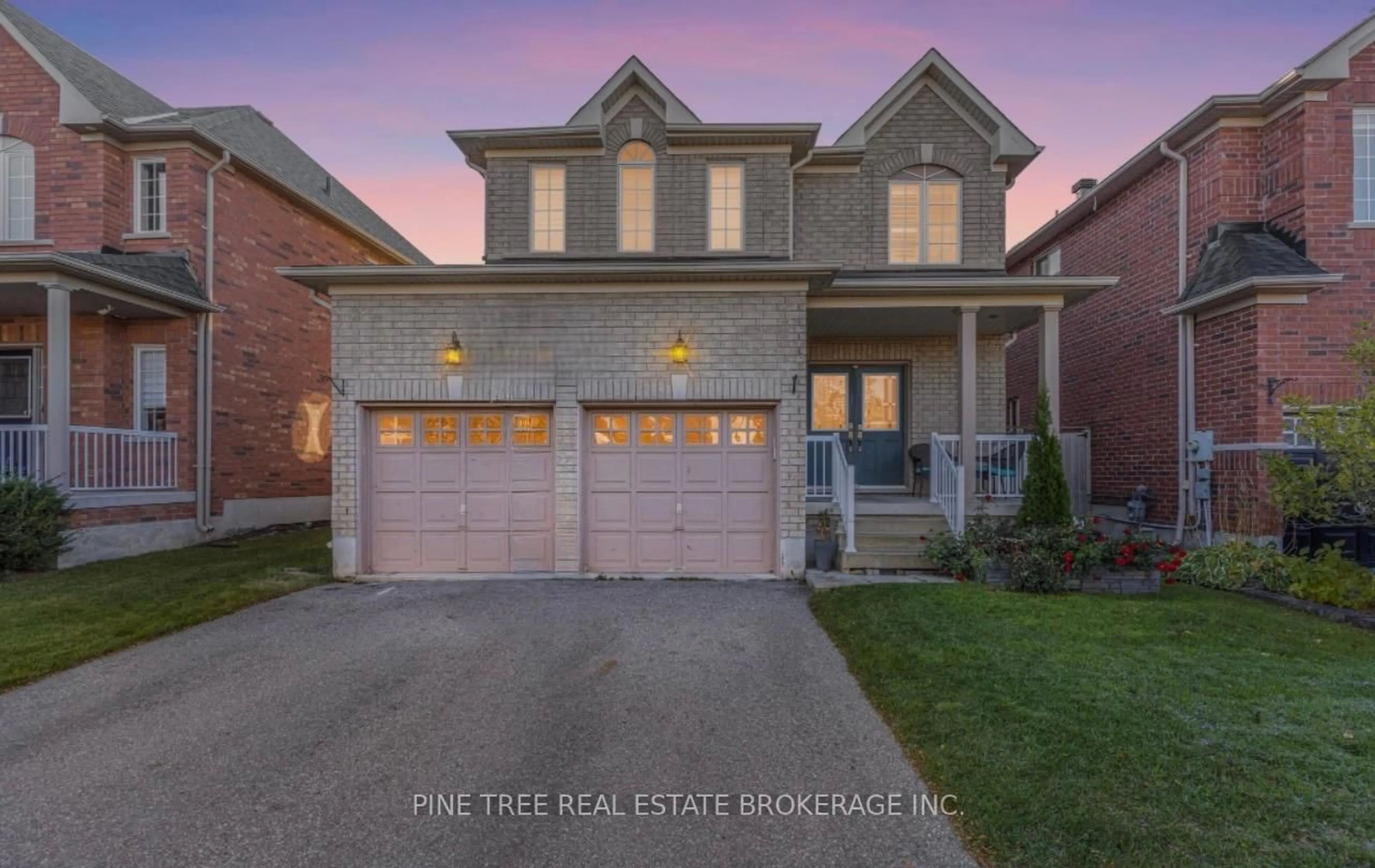 Home with brick exterior material, street for 31 Connaught Lane, Barrie Ontario L4M 0A6