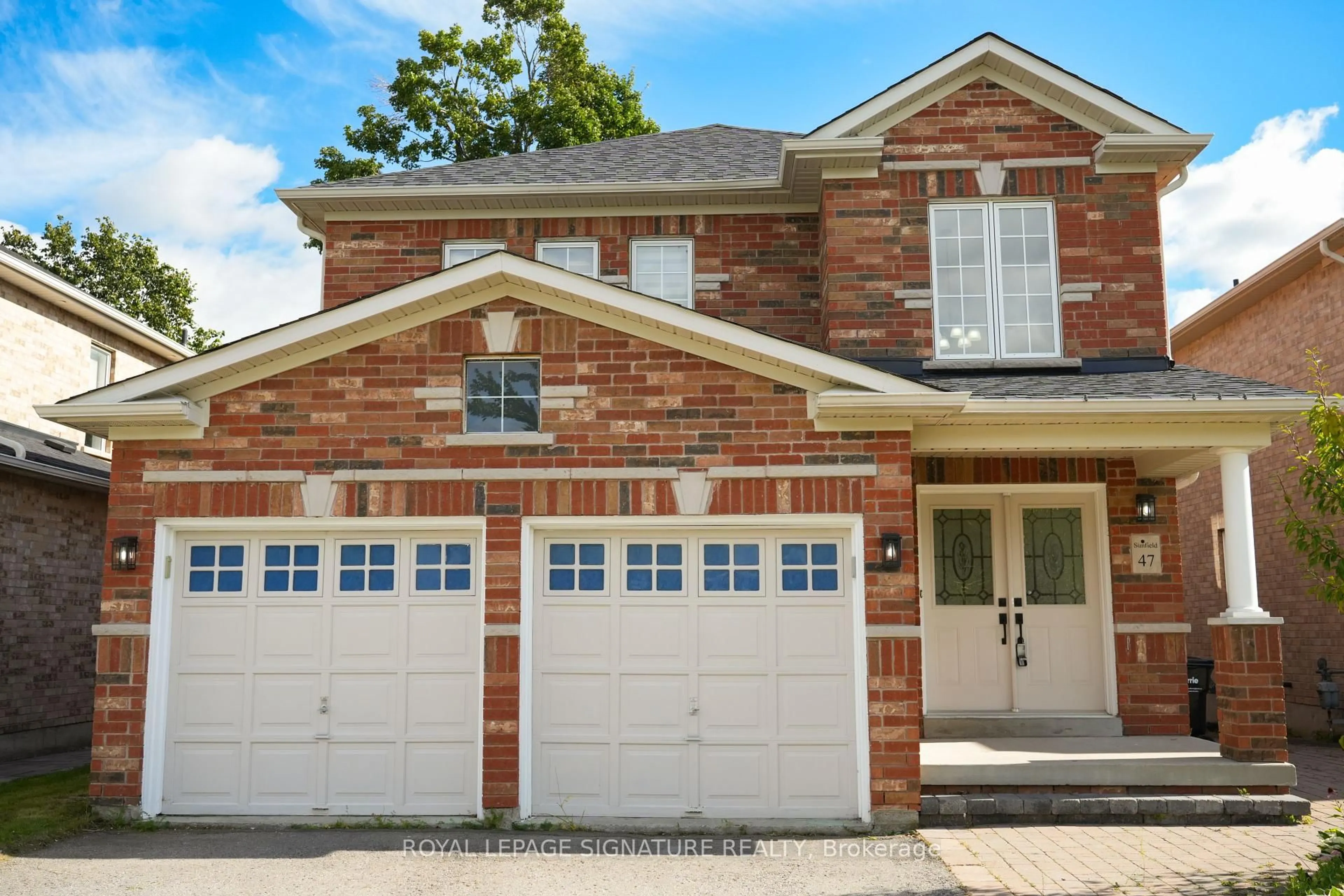 Home with brick exterior material, street for 47 LAKE Cres, Barrie Ontario L4N 6A7