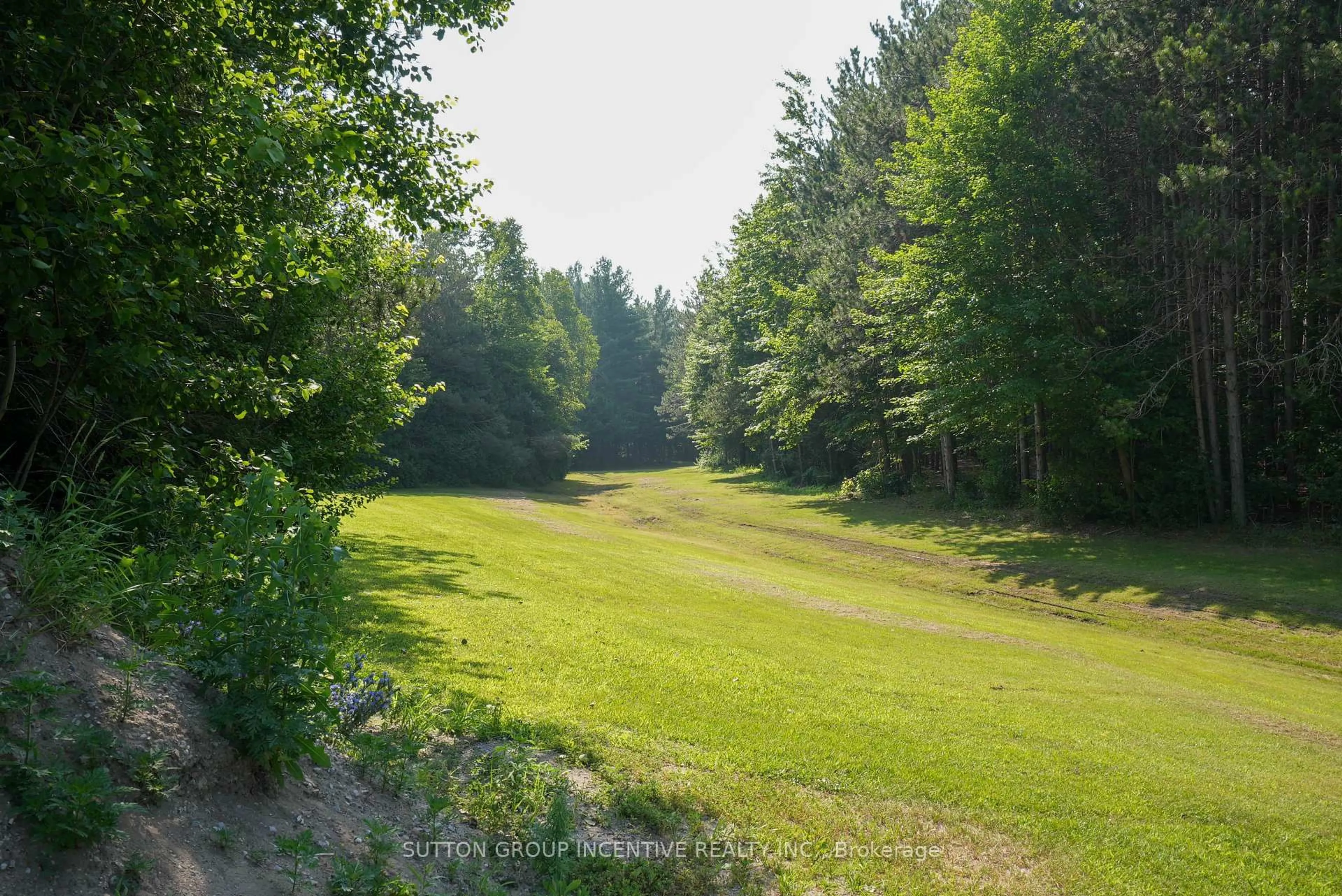 Unknown for 13895 County Rd 27 Rd, Springwater Ontario L0L 2K0