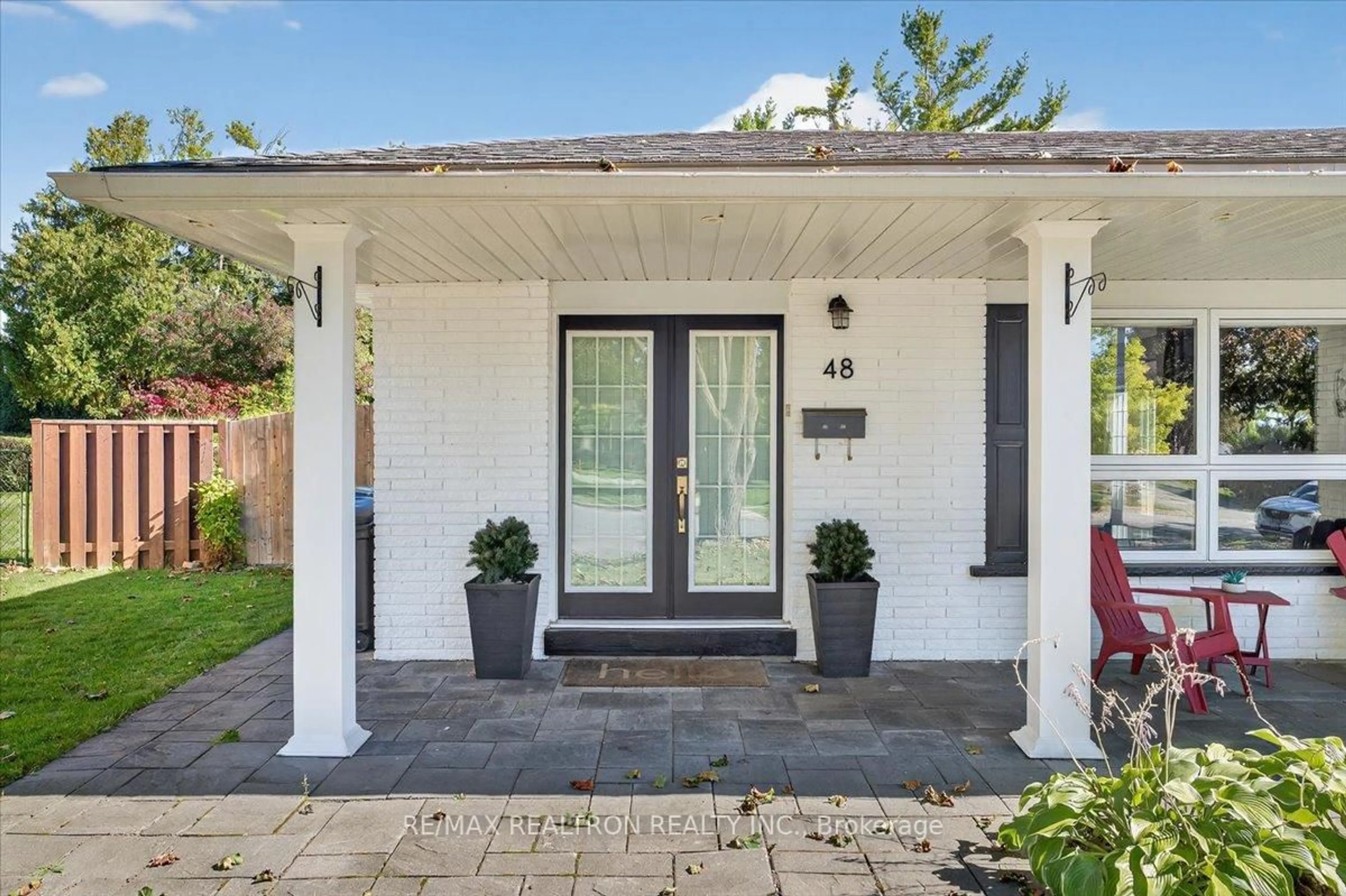 Unknown for 48 Roslyn Rd, Barrie Ontario L4M 2X6