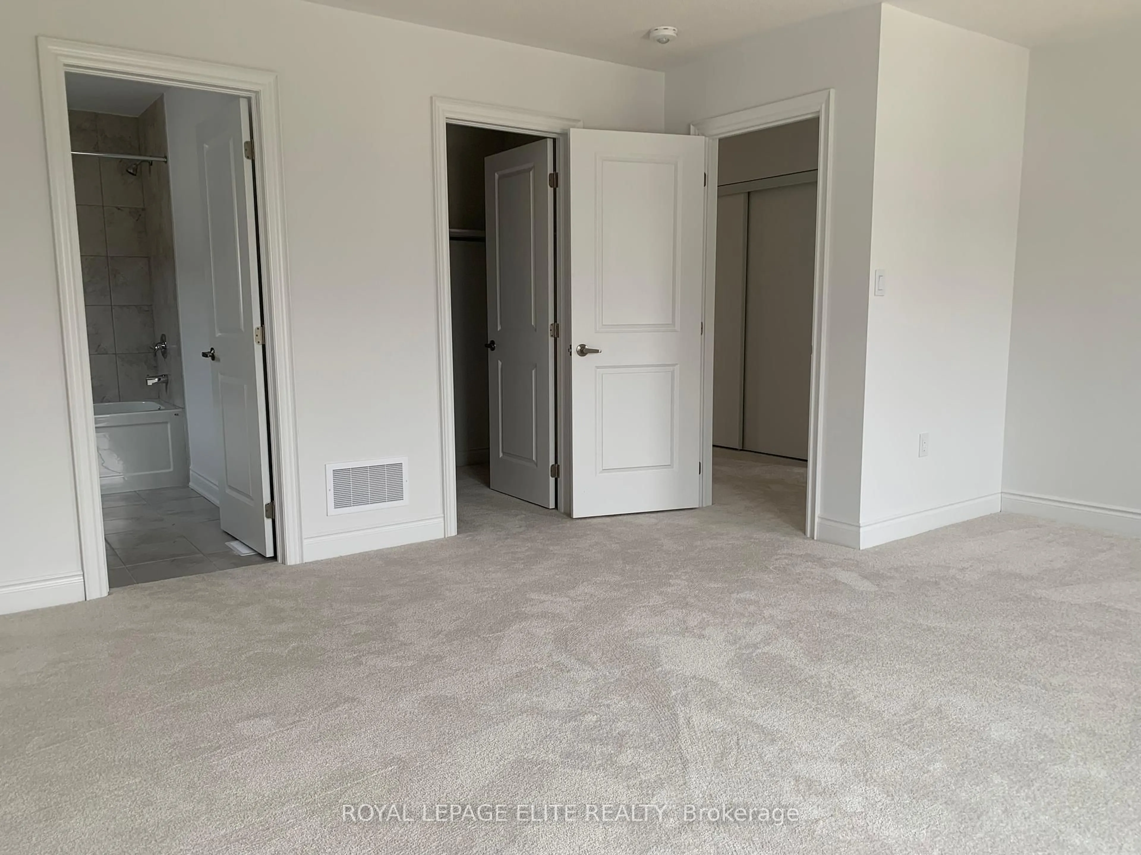 A pic of a room for 23 Amber Dr, Wasaga Beach Ontario L9Z 0R9
