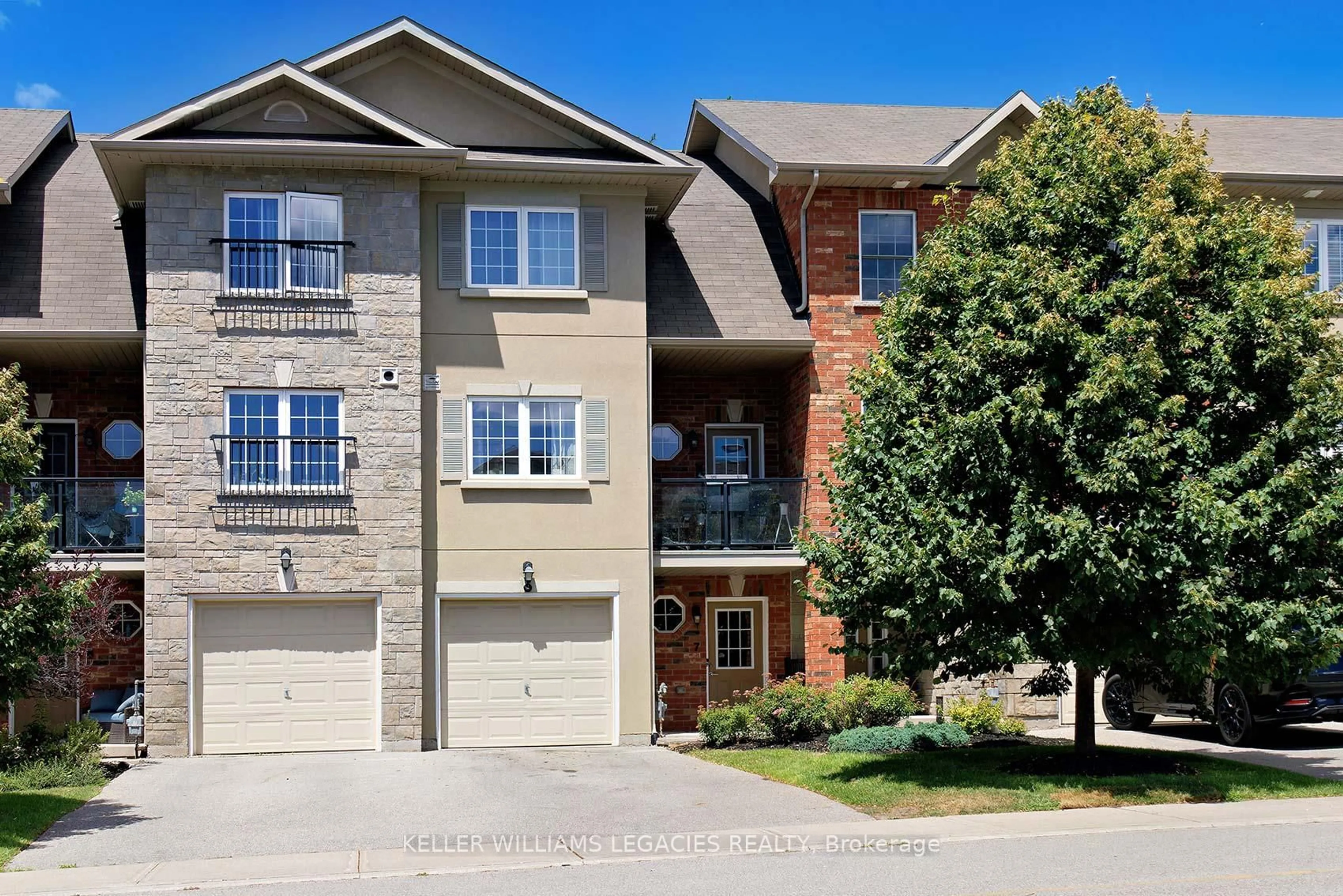 Home with brick exterior material, street for 57 FERNDALE Dr #7, Barrie Ontario L4N 5T6
