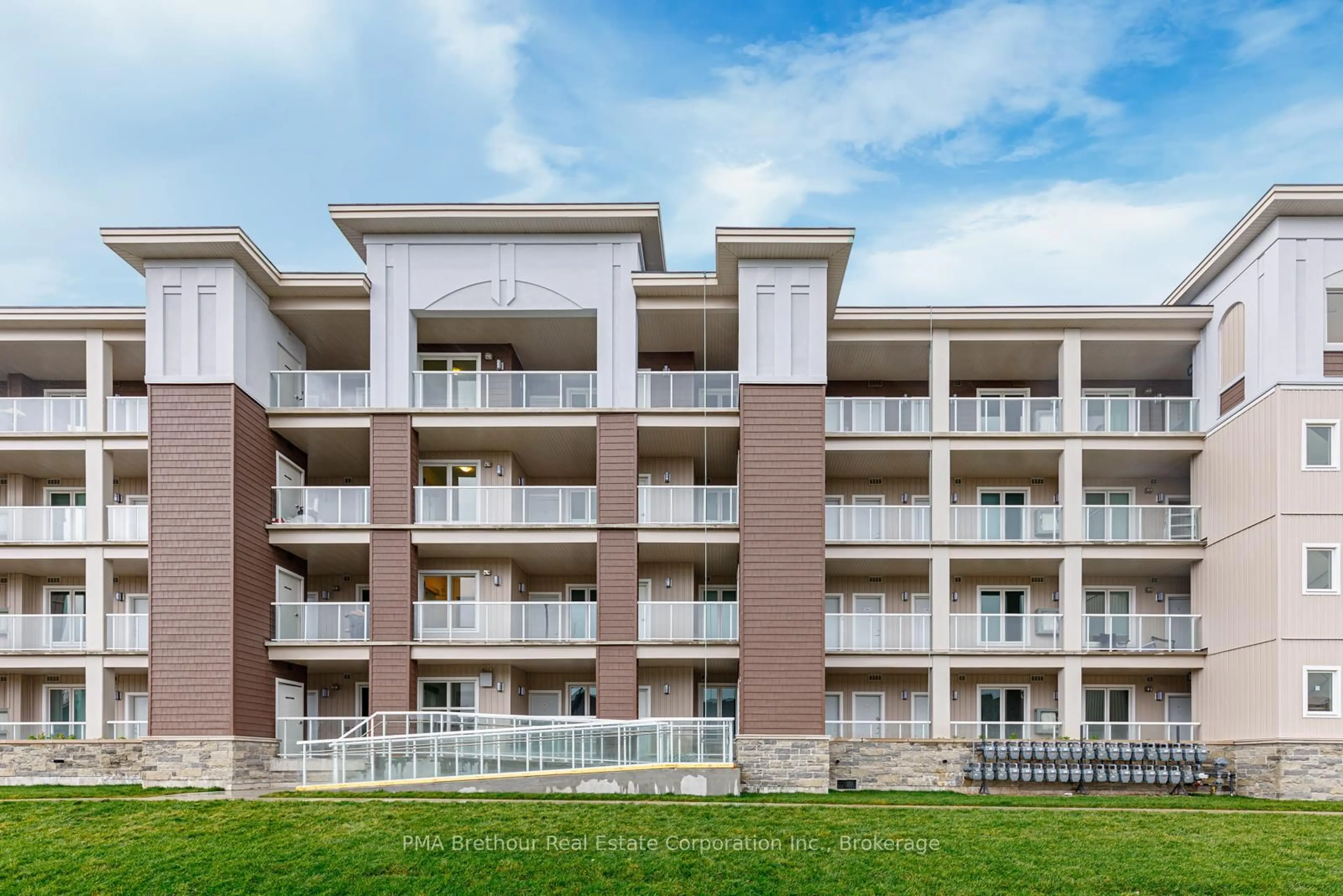Unknown for 5 Spooner Cres #112, Collingwood Ontario L9Y 1T9