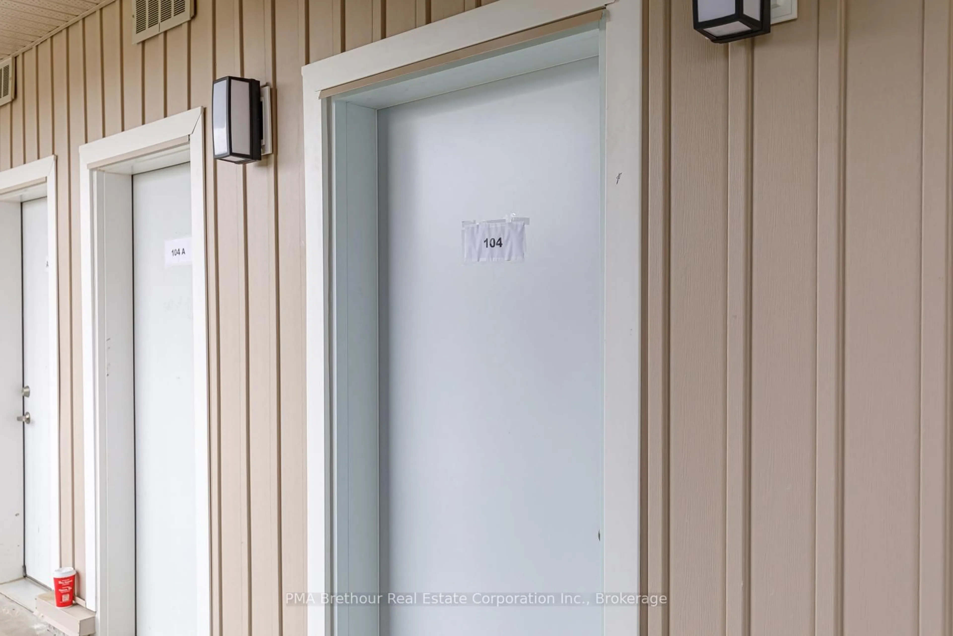 Indoor entryway for 5 Spooner Cres #112, Collingwood Ontario L9Y 1T9