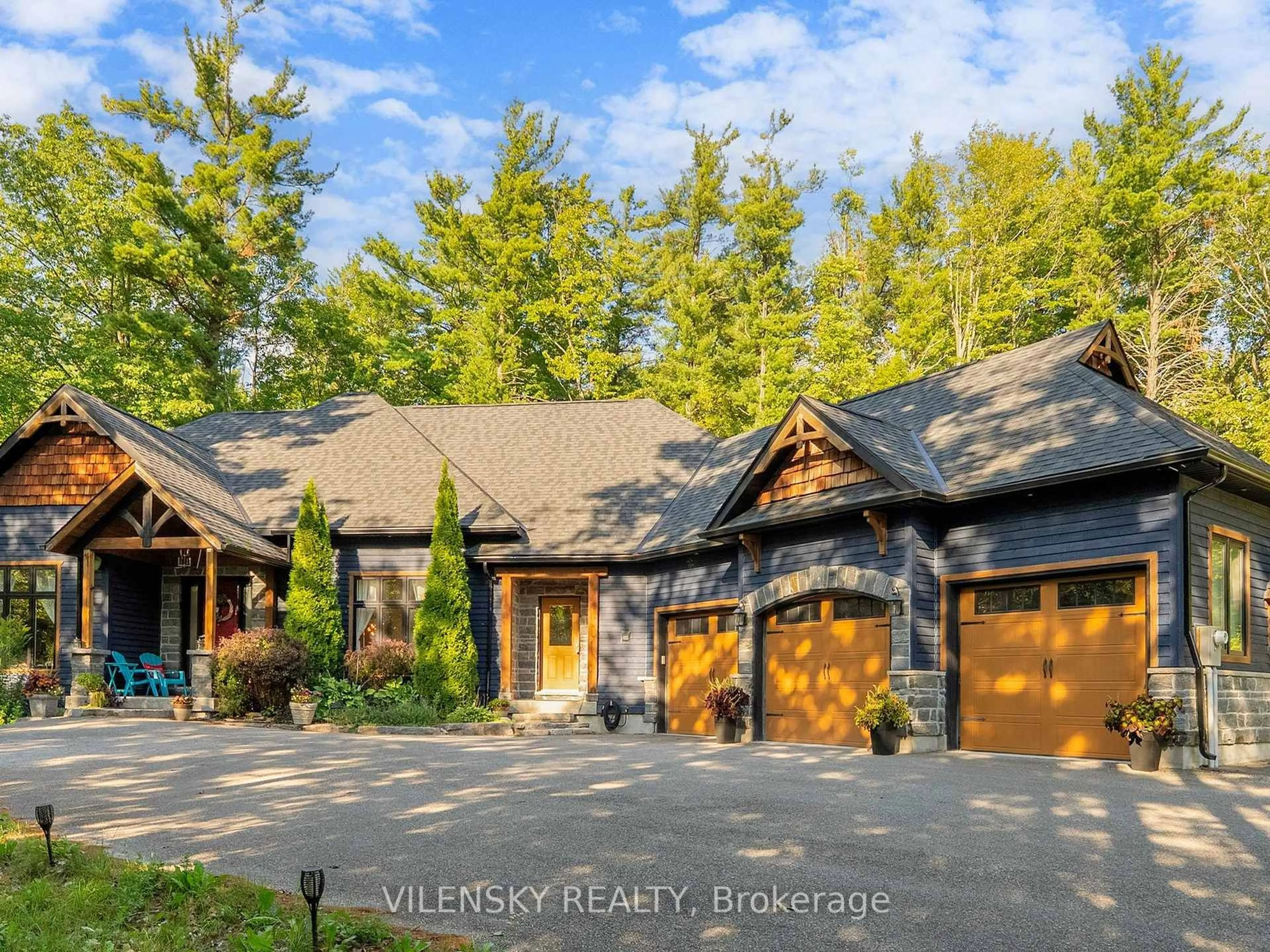 Unknown for 9 Moran St, Springwater Ontario L0L 2K0